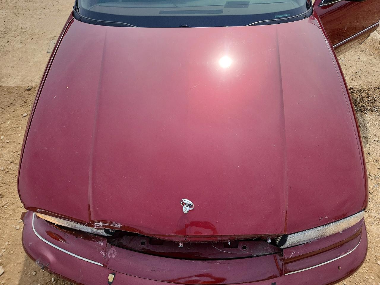 1996 Buick Regal Custom Burgundy vin: 2G4WB52K1T1411797