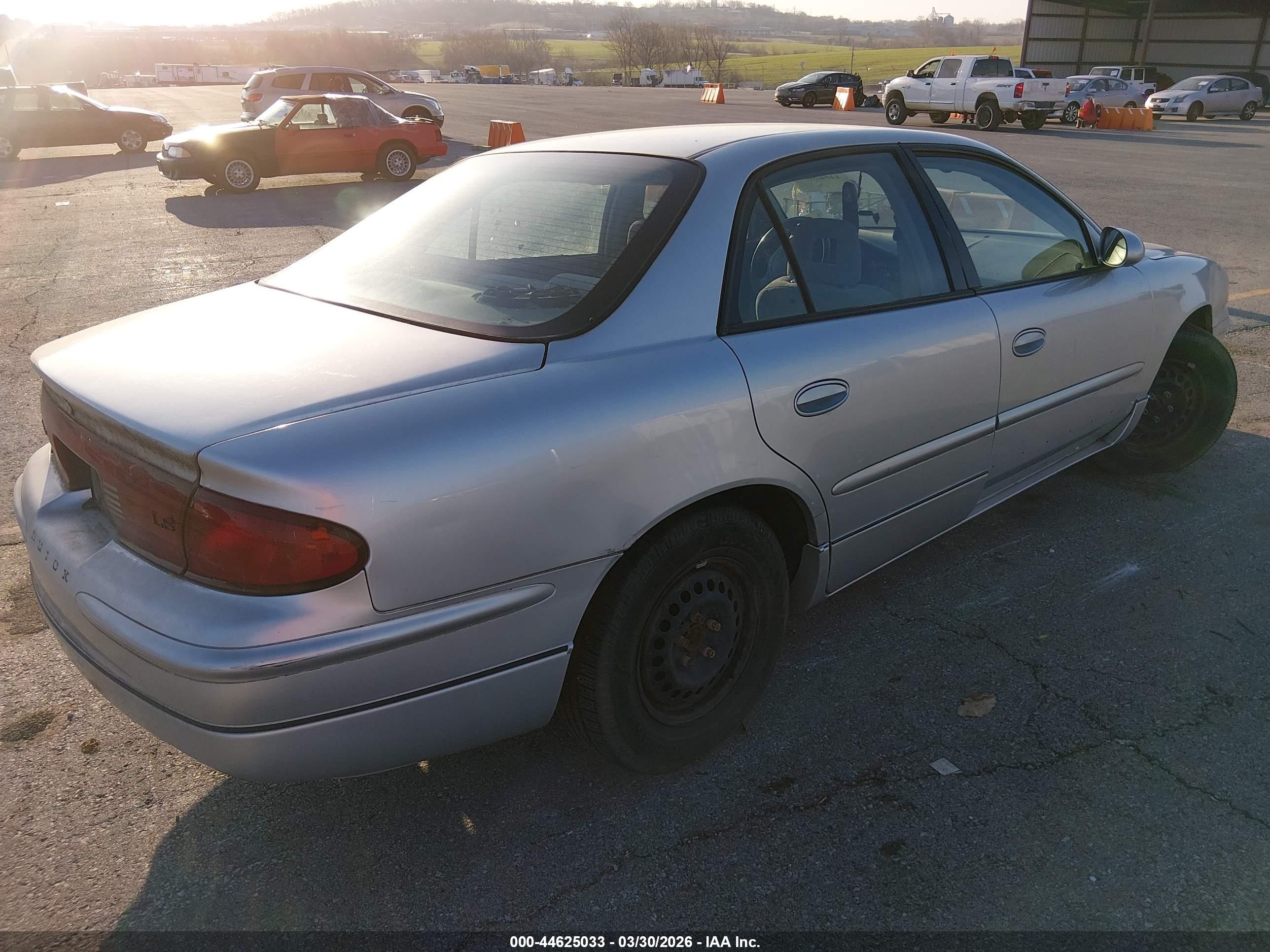 2003 Buick Regal Ls Silver vin: 2G4WB52K231135145
