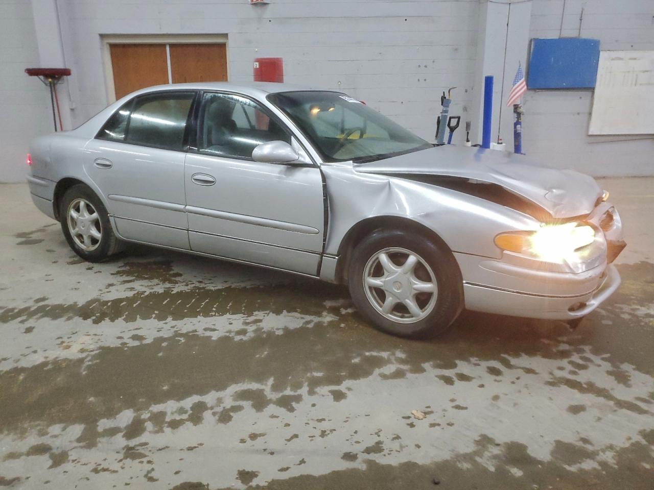 2004 Buick Regal Ls Silver vin: 2G4WB52K241242522