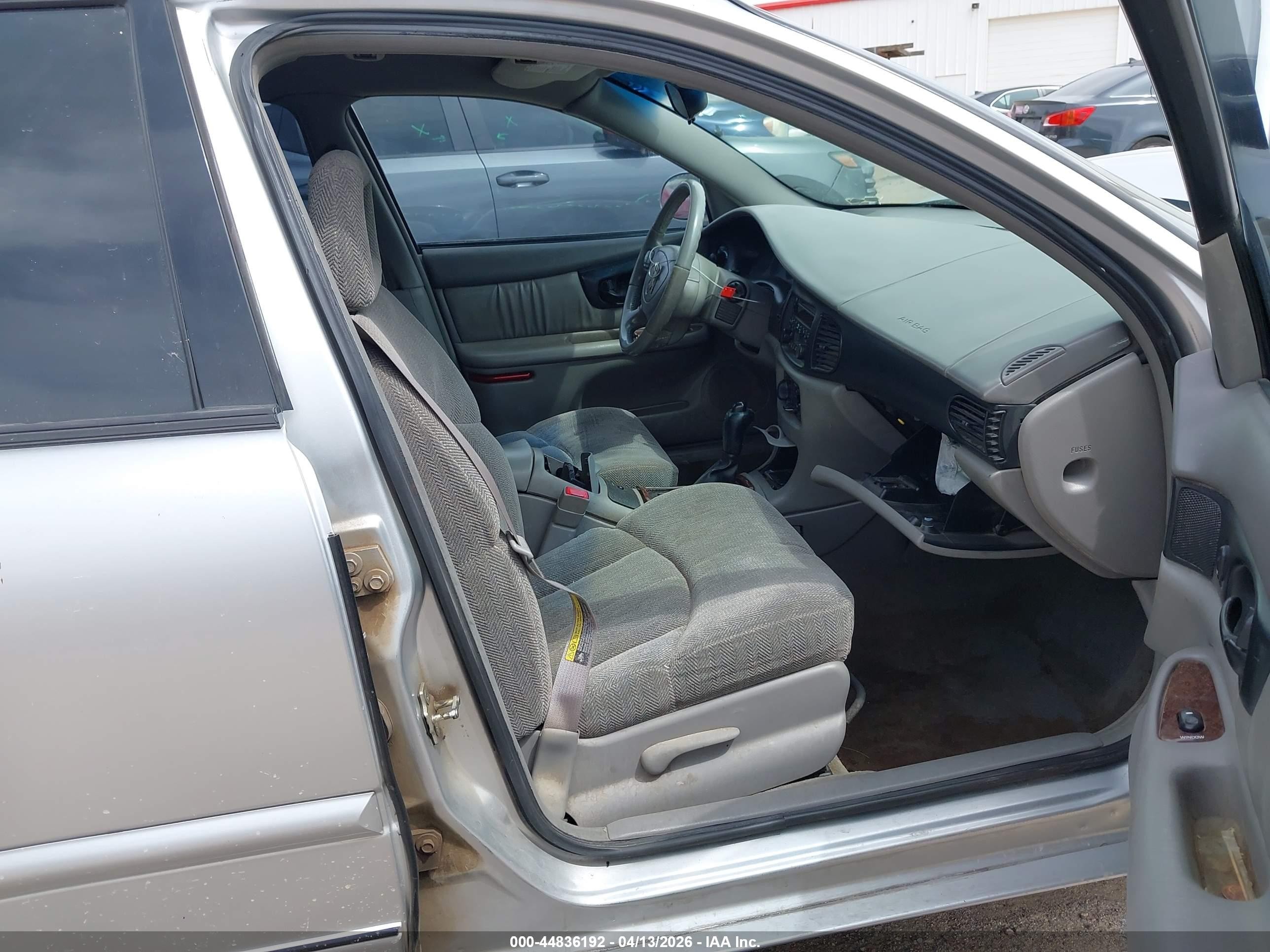 2004 Buick Regal Ls Silver vin: 2G4WB52K241254234