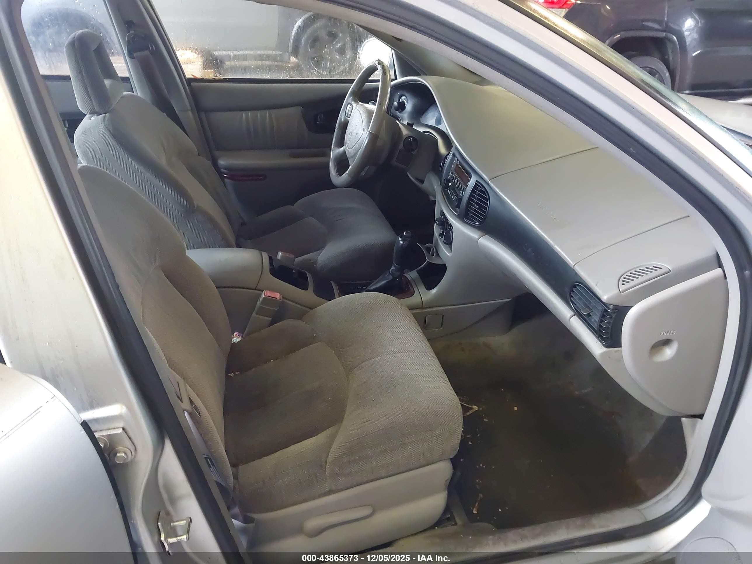 2004 Buick Regal Ls Silver vin: 2G4WB52K241258428