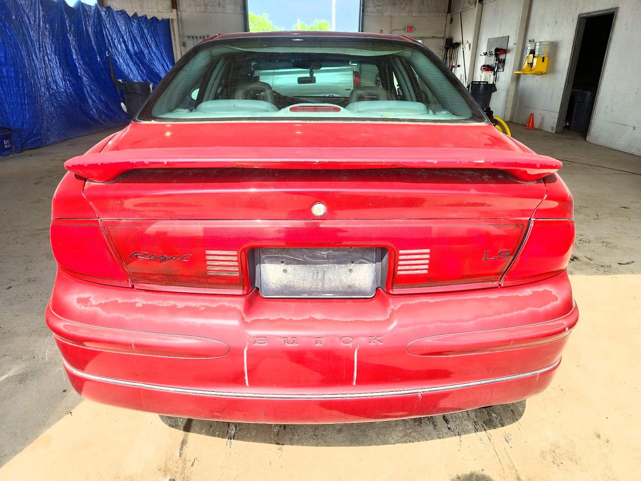 2004 Buick Regal Ls Burgundy vin: 2G4WB52K241330096