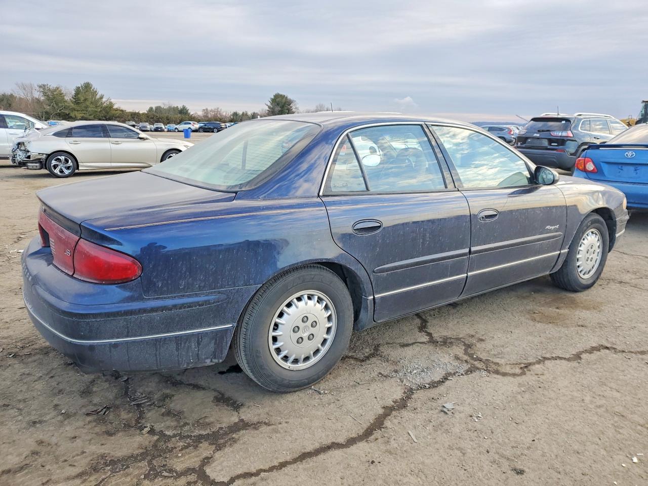 1998 Buick Regal Blue vin: 2G4WB52K2W1479210