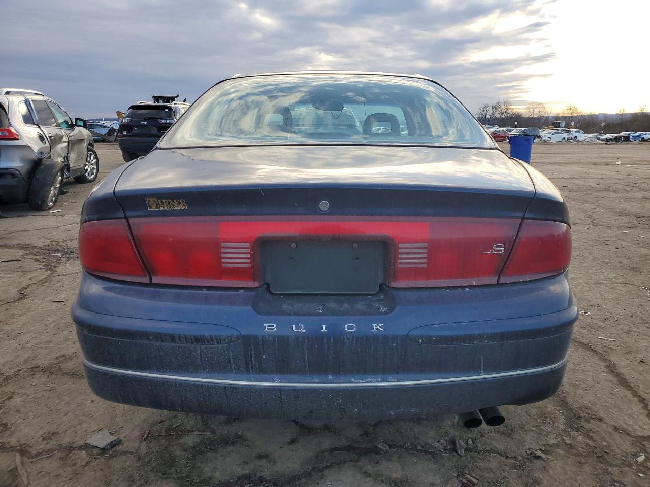 1998 Buick Regal Blue vin: 2G4WB52K2W1479210
