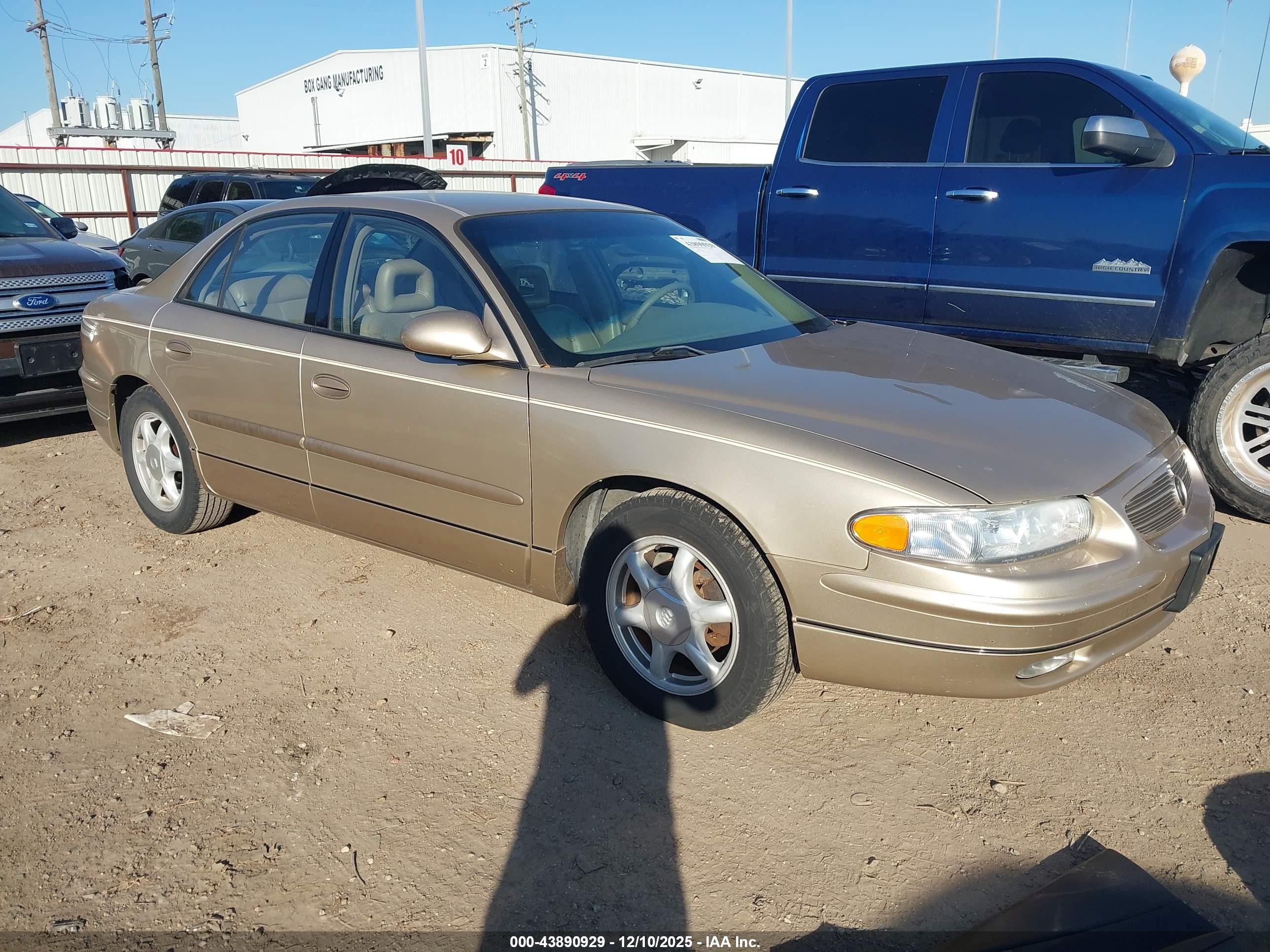 2004 Buick Regal Ls Золотой vin: 2G4WB52K441179326