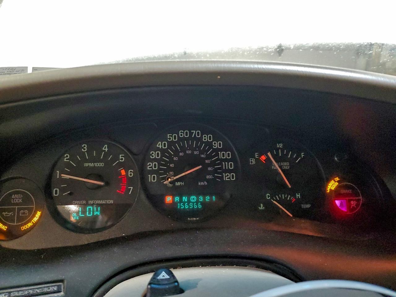 1998 Buick Regal Ls White vin: 2G4WB52K4W1571421