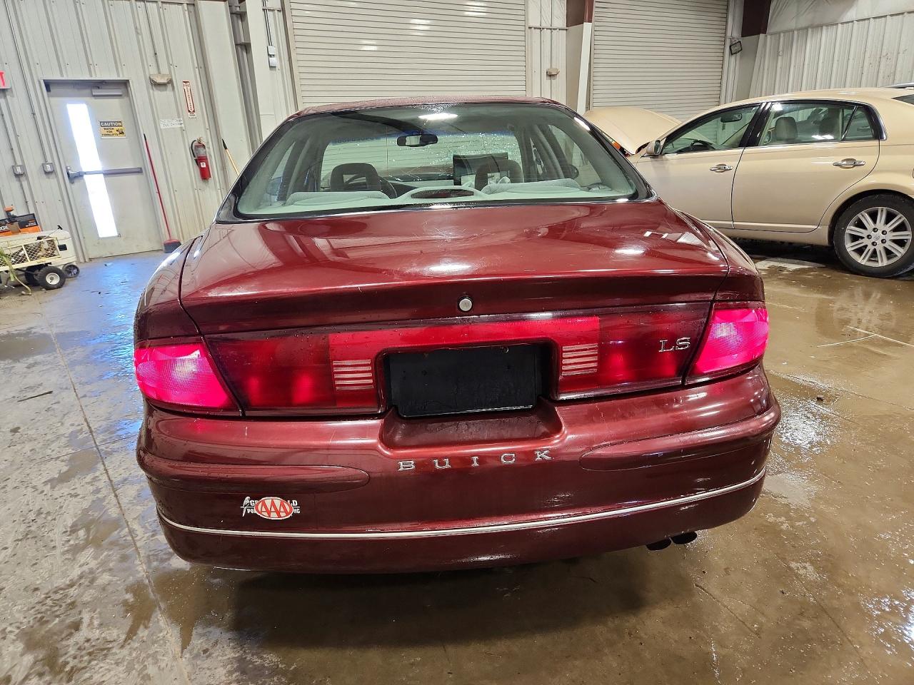 1999 Buick Regal Ls/lse Burgundy vin: 2G4WB52K4X1593095