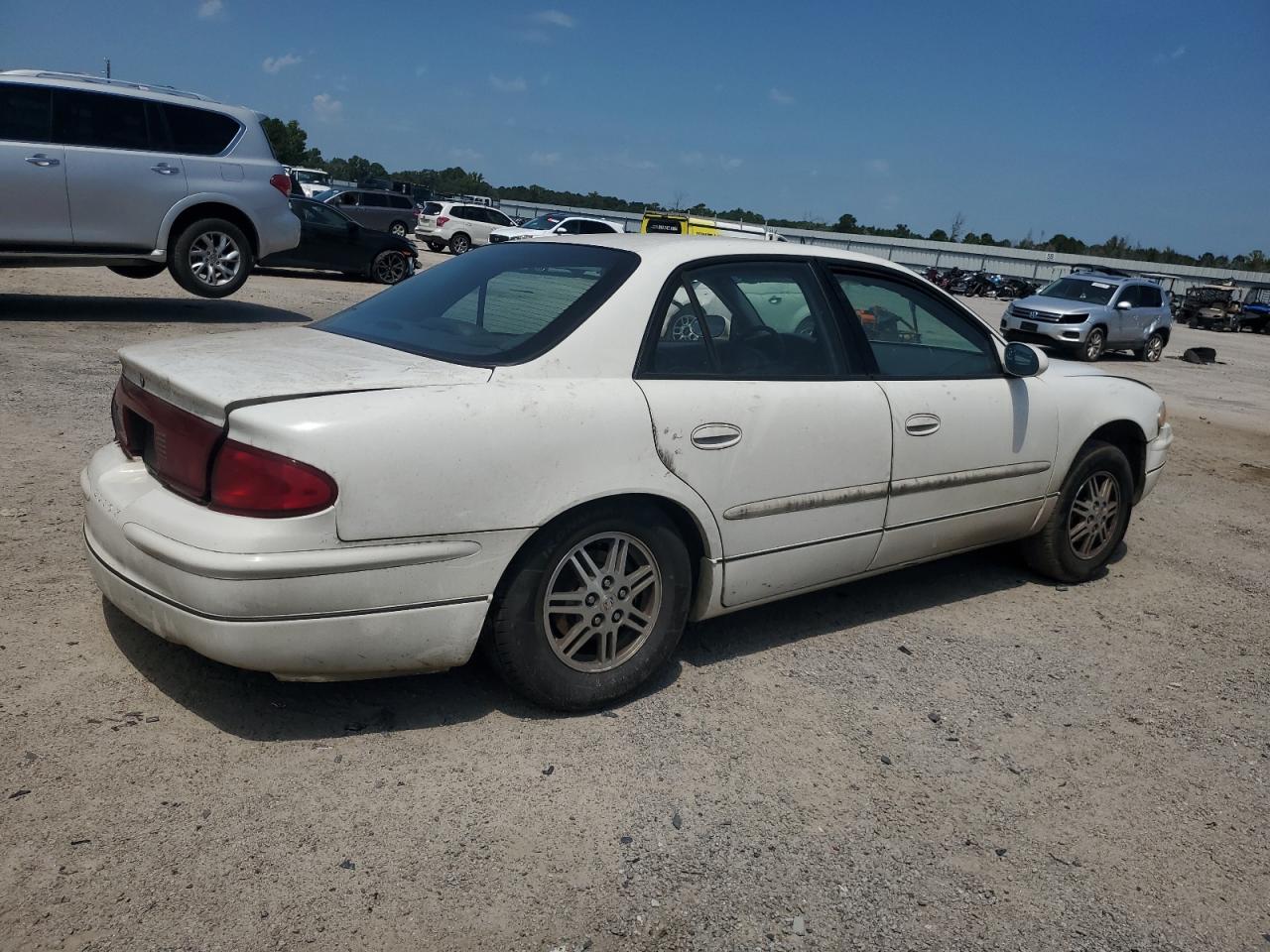 2003 Buick Regal Ls White vin: 2G4WB52K531218648