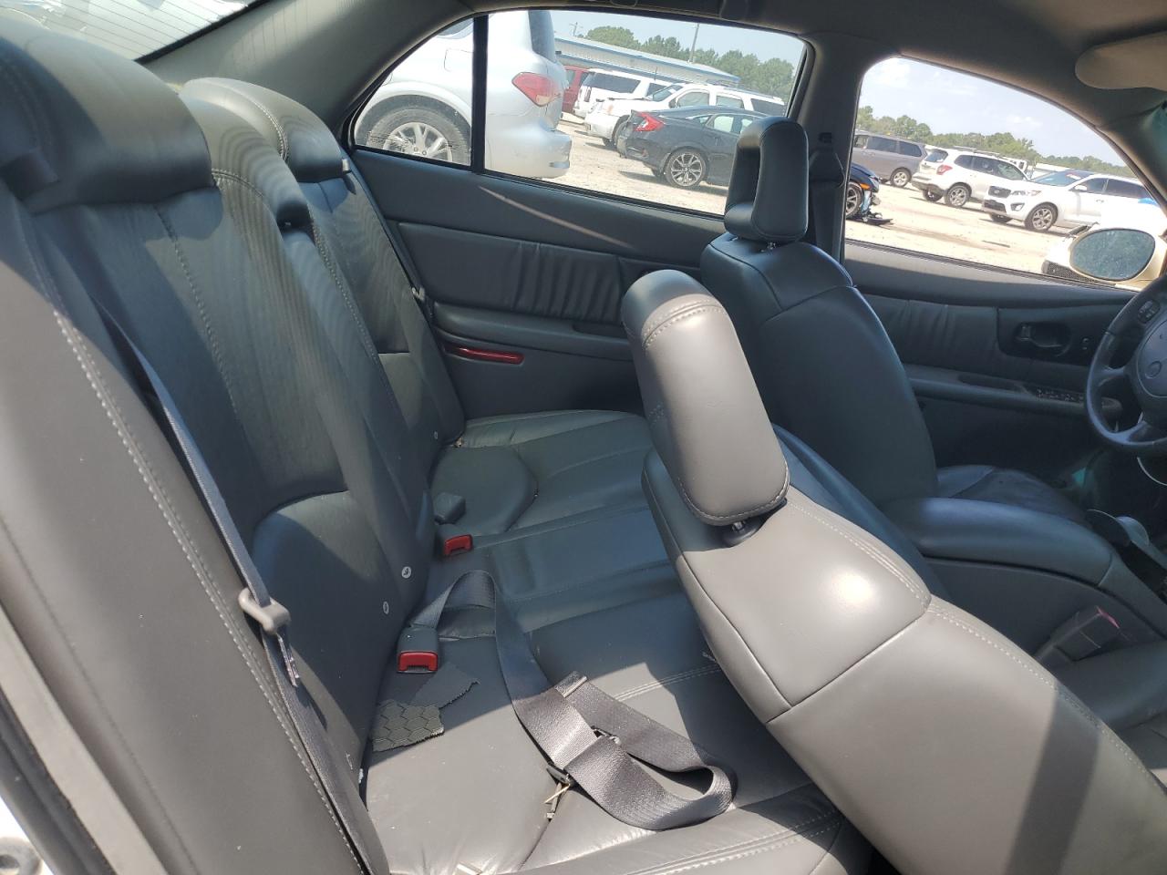 2003 Buick Regal Ls White vin: 2G4WB52K531218648