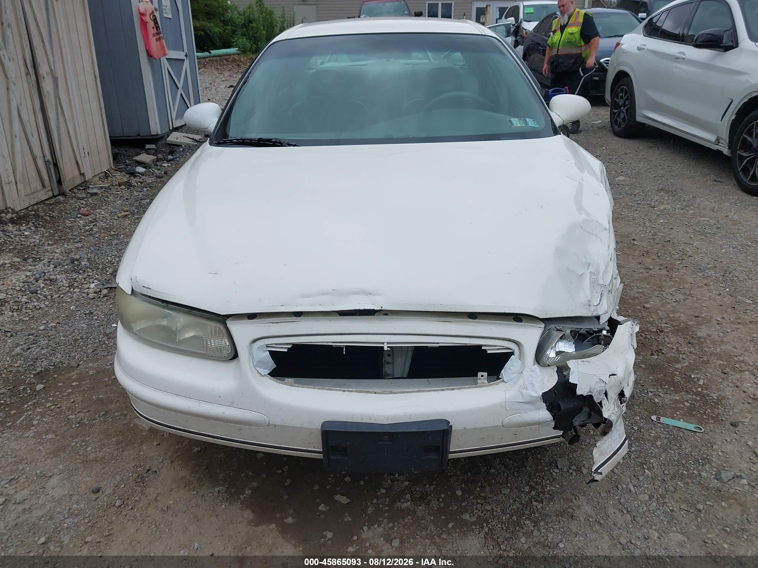 2004 Buick Regal Ls White vin: 2G4WB52K541352870
