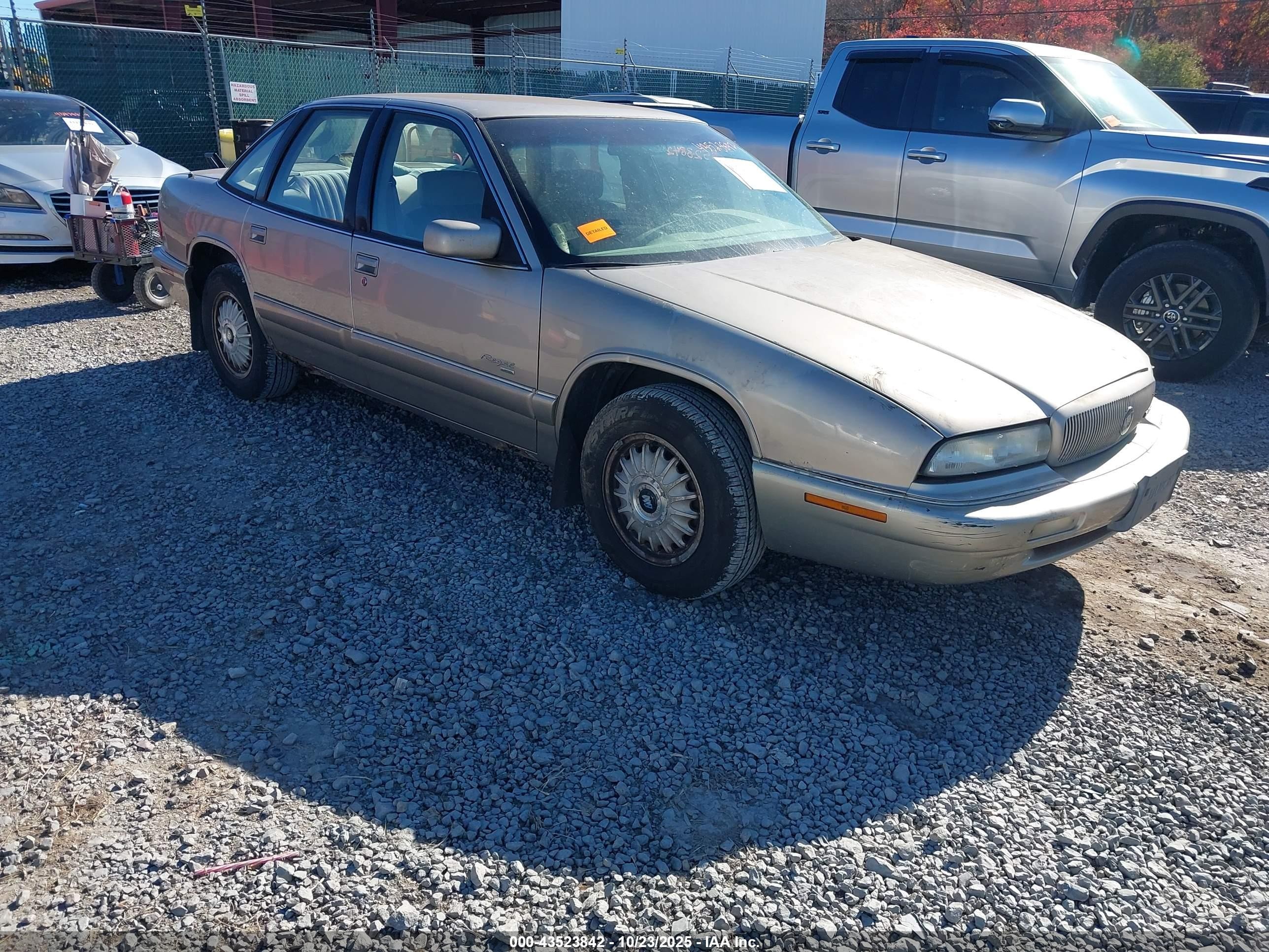2G4WB52K5T1432751