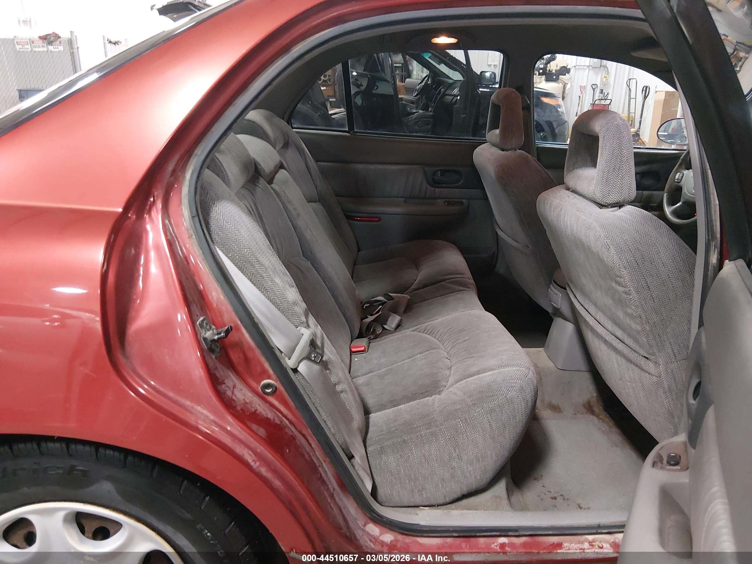 1998 Buick Regal Ls Red vin: 2G4WB52K5W1404002