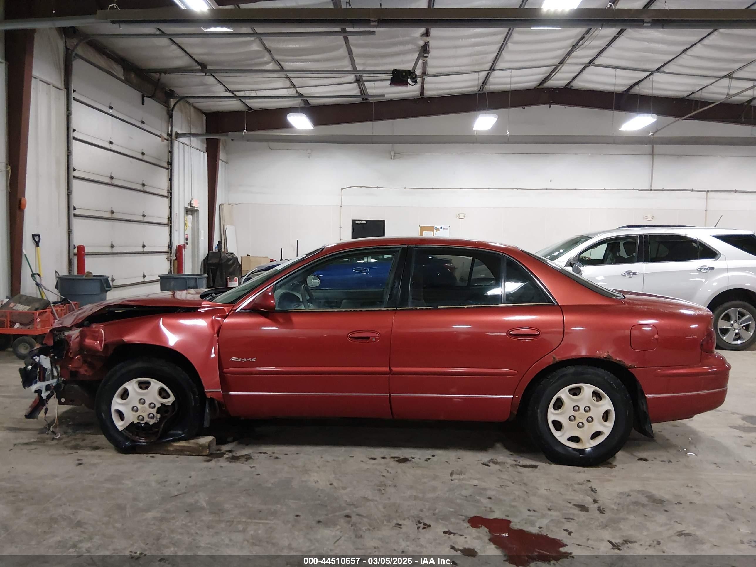 1998 Buick Regal Ls Red vin: 2G4WB52K5W1404002