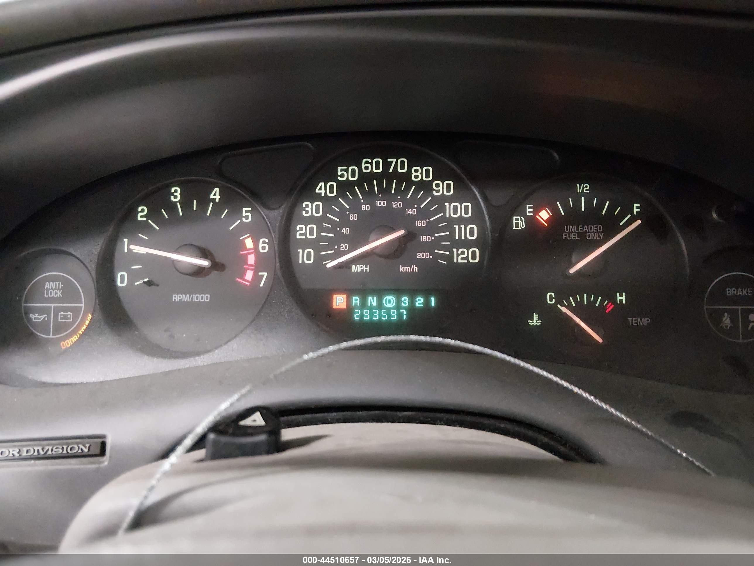 1998 Buick Regal Ls Red vin: 2G4WB52K5W1404002