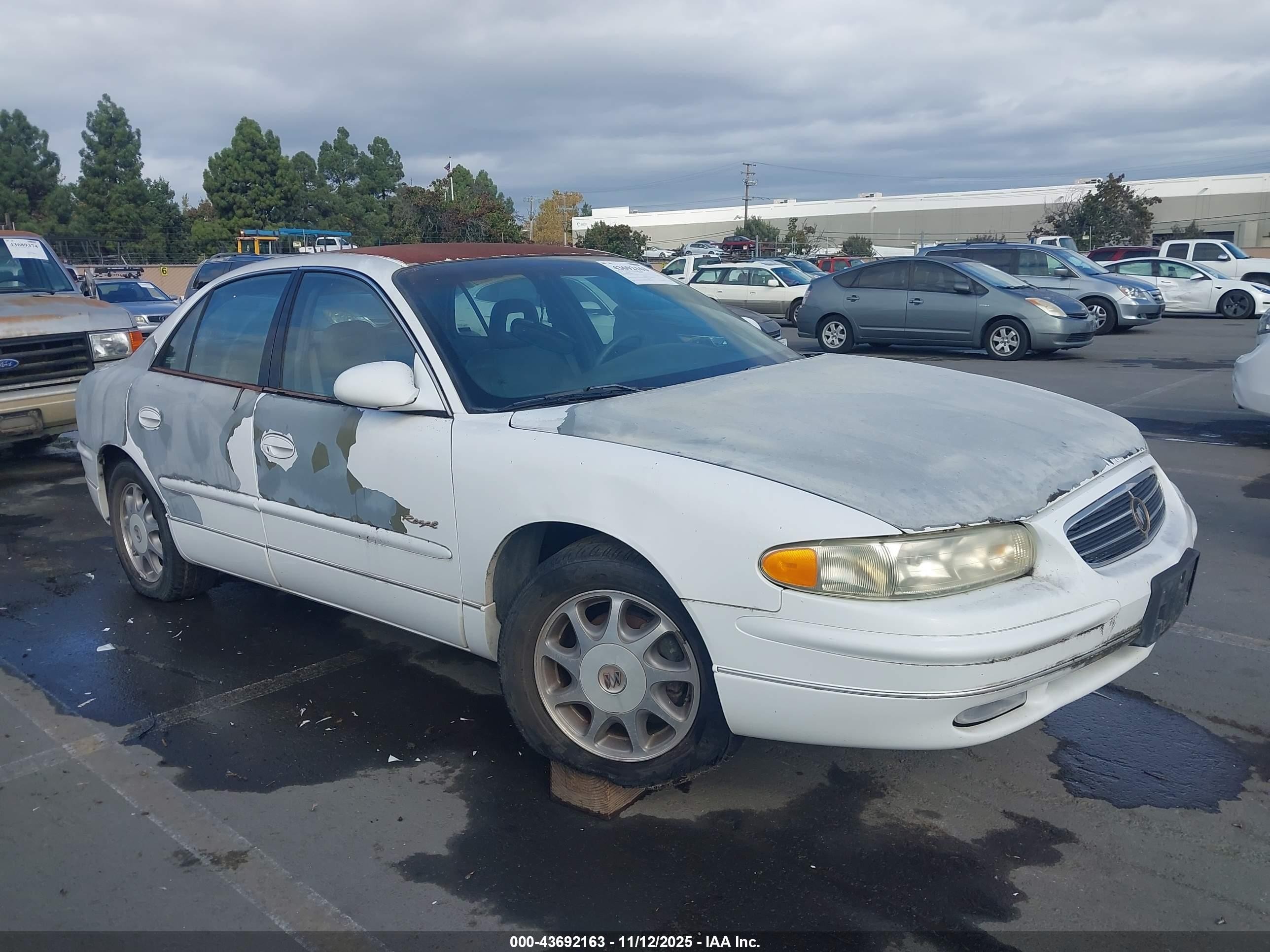 2G4WB52K5X1406219