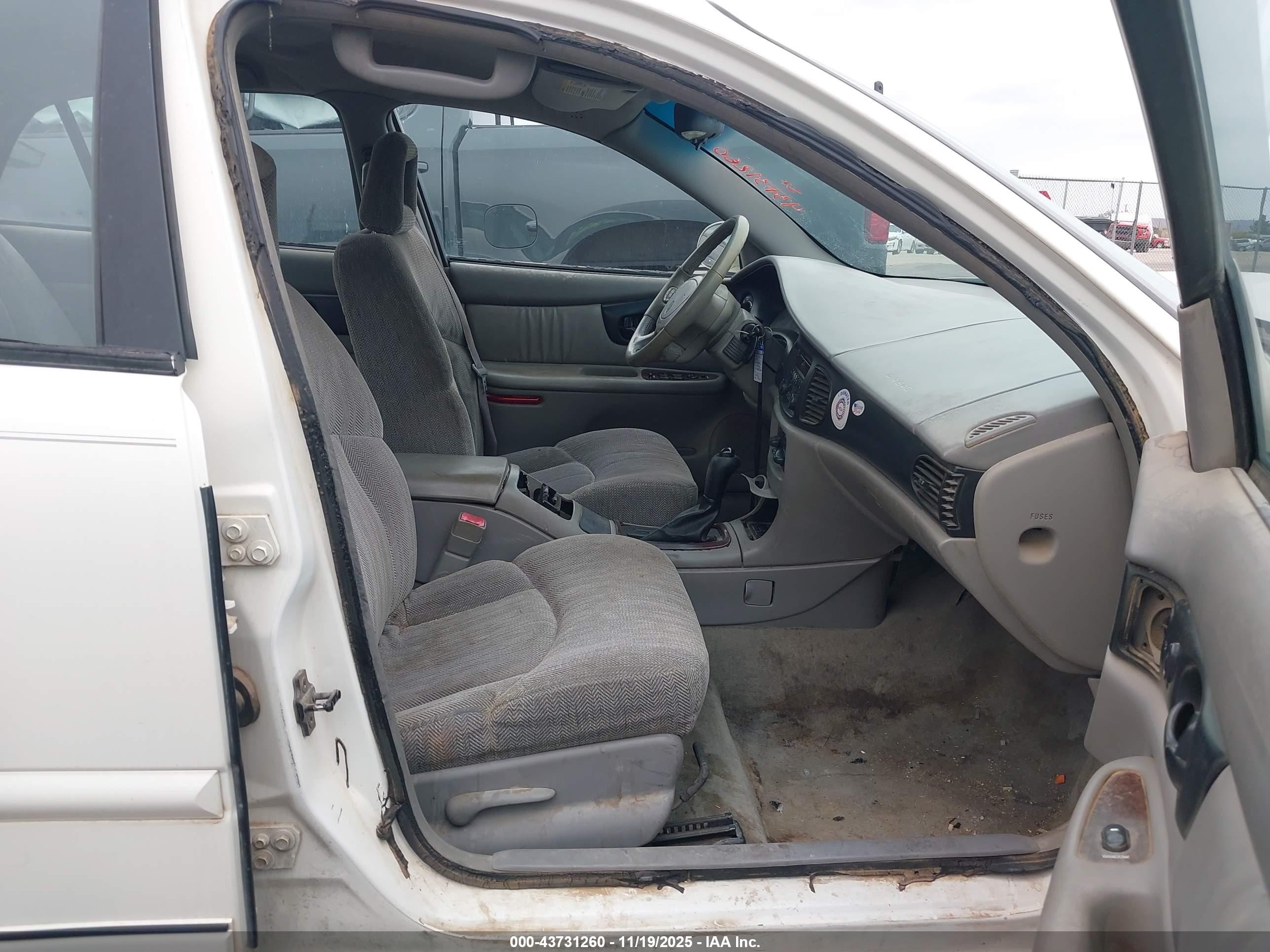2004 Buick Regal Ls White vin: 2G4WB52K641180445