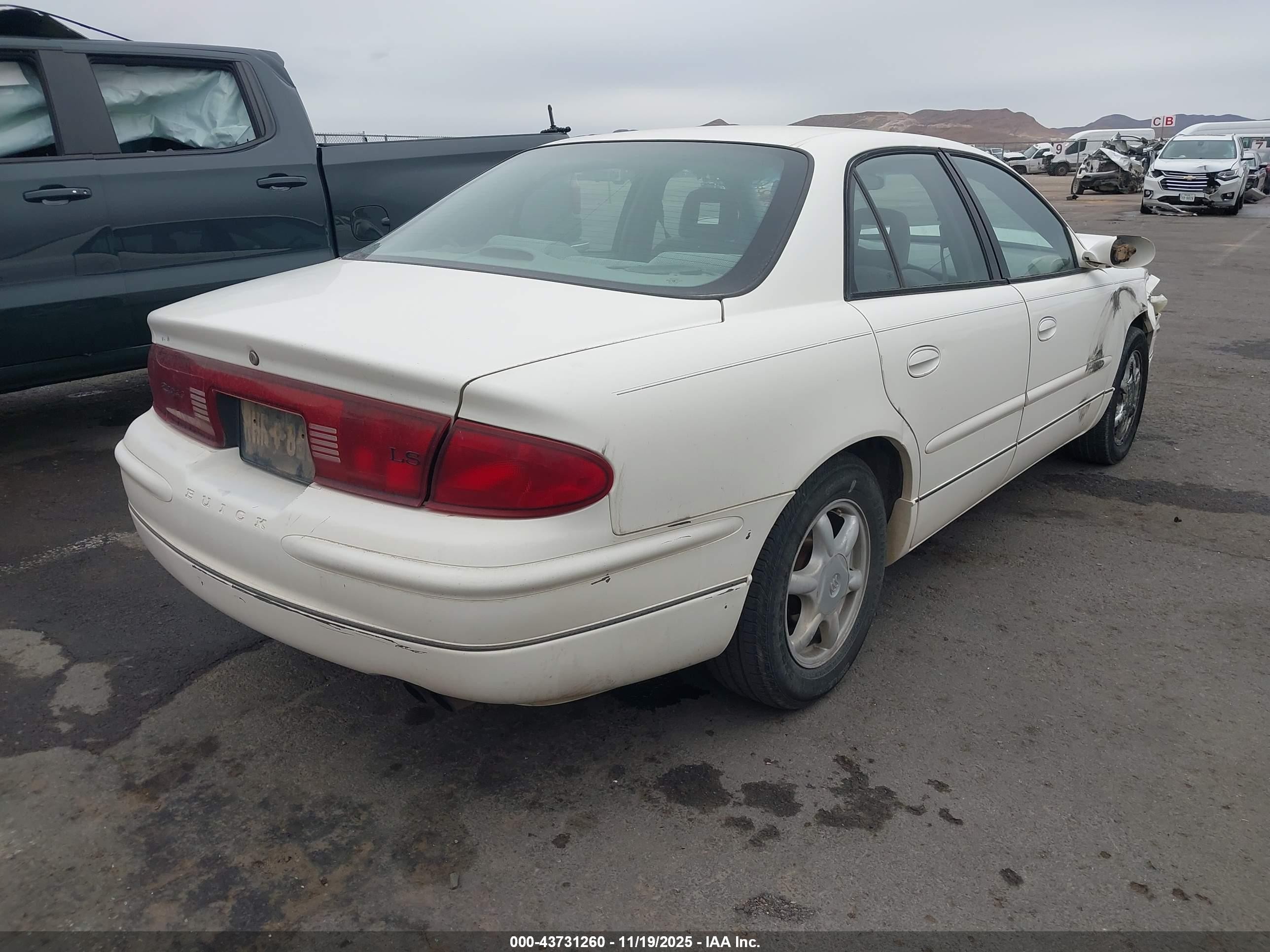 2004 Buick Regal Ls White vin: 2G4WB52K641180445