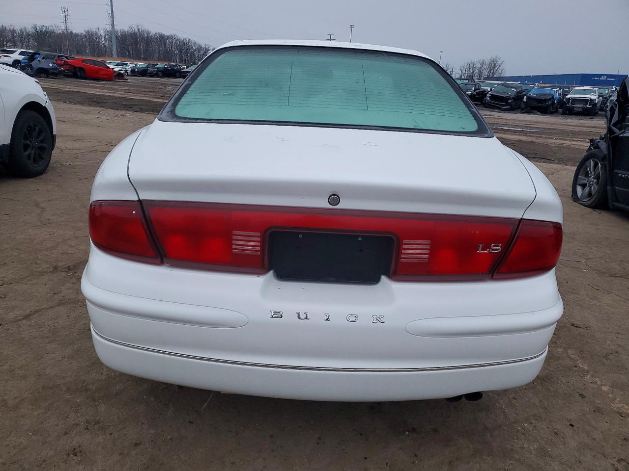 1998 Buick Regal Ls White vin: 2G4WB52K6W1545466