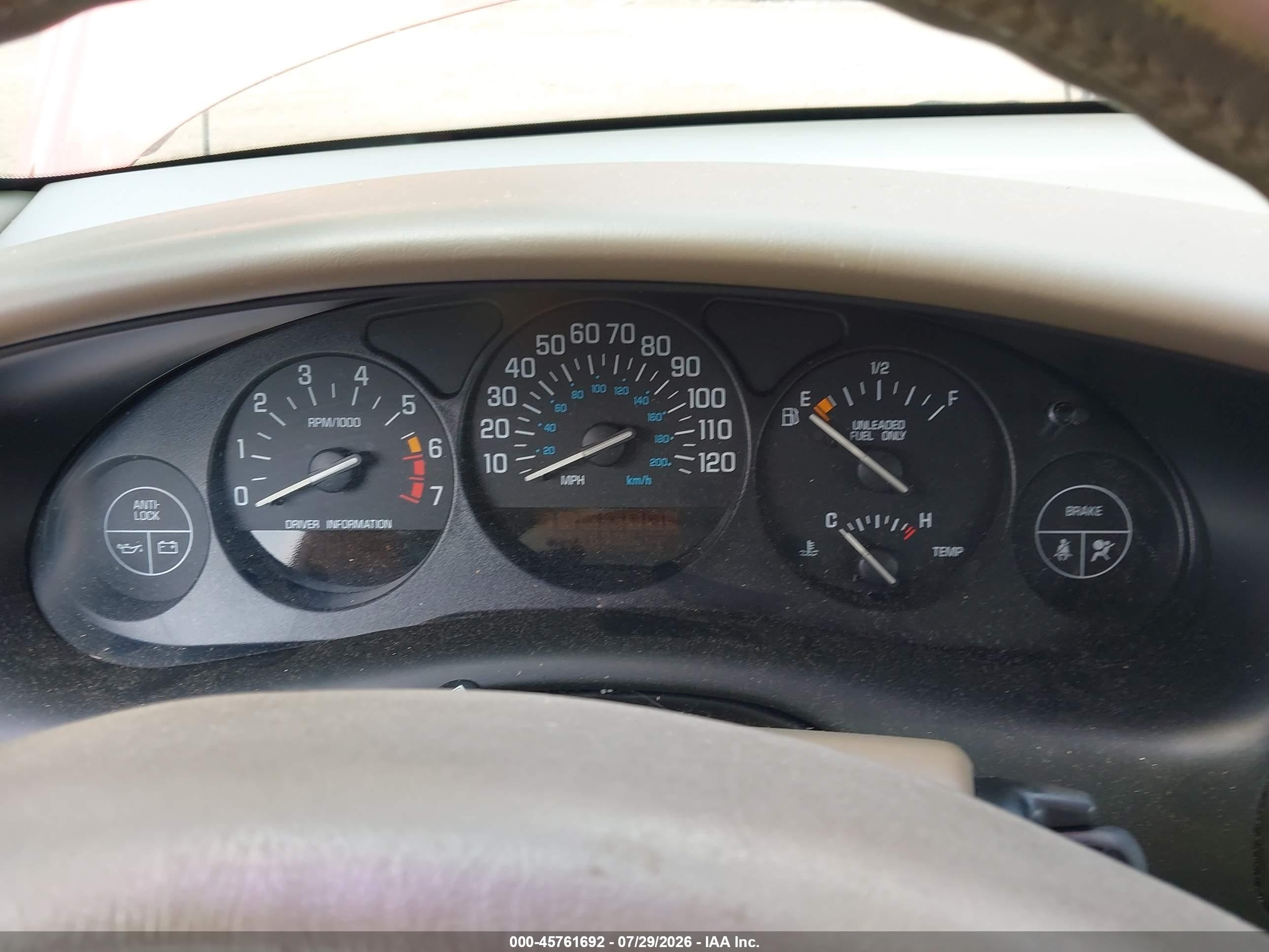 1998 Buick Regal Ls Red vin: 2G4WB52K6W1585353