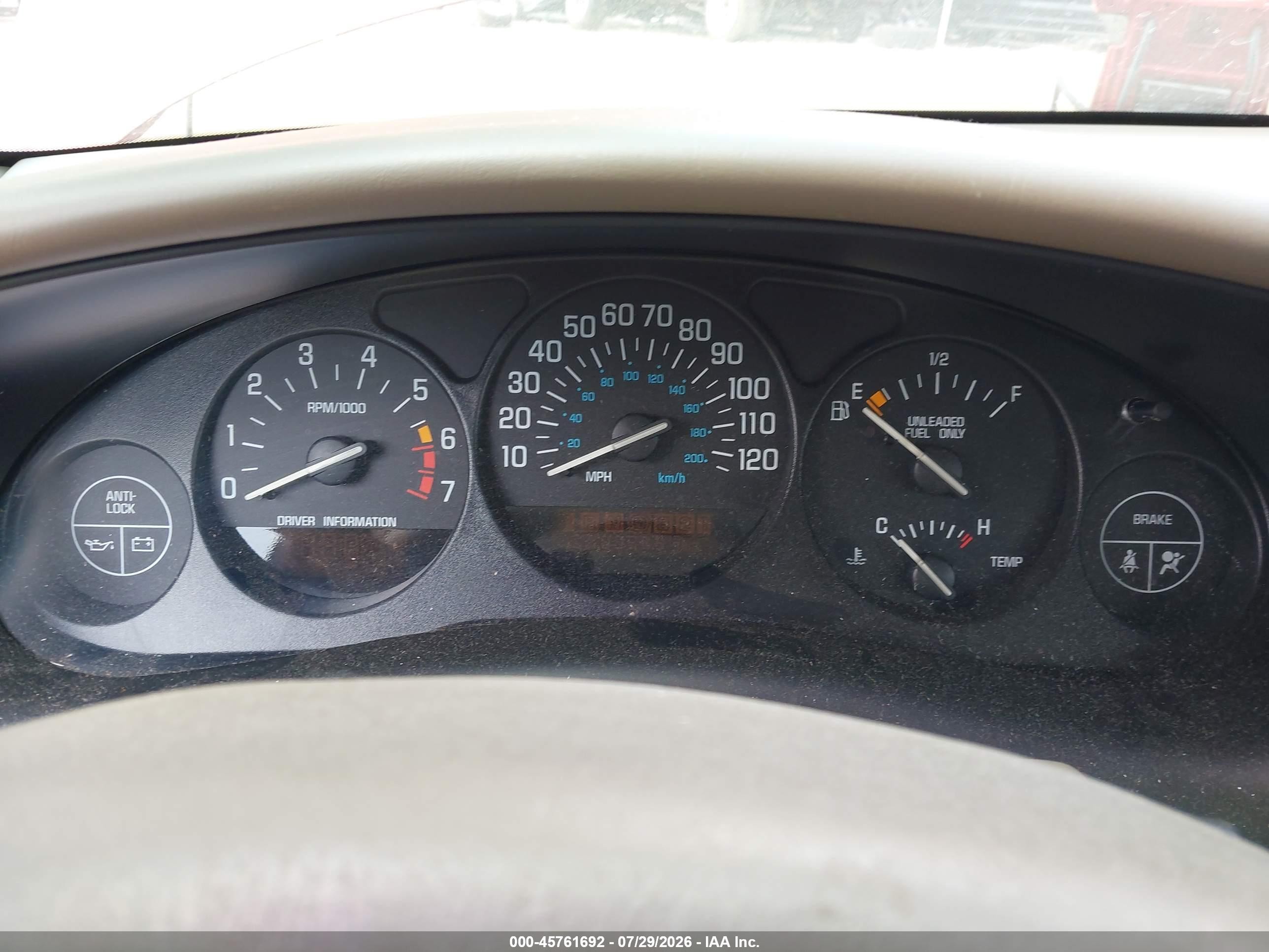 1998 Buick Regal Ls Red vin: 2G4WB52K6W1585353