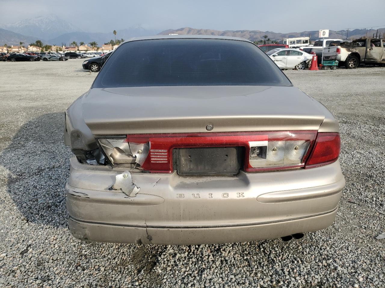 2003 Buick Regal Ls Gold vin: 2G4WB52K731233054