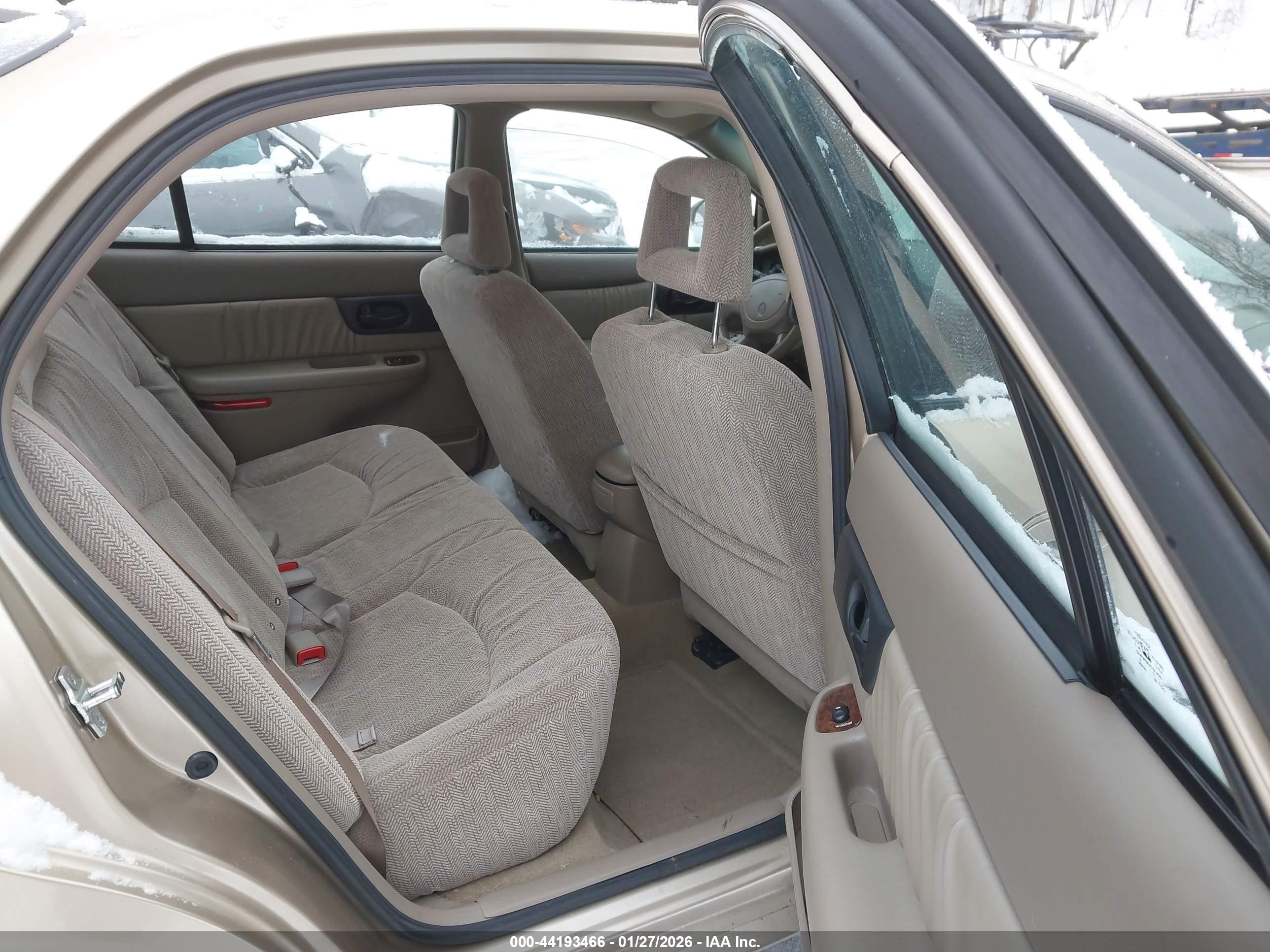 2004 Buick Regal Ls Gold vin: 2G4WB52K741243634