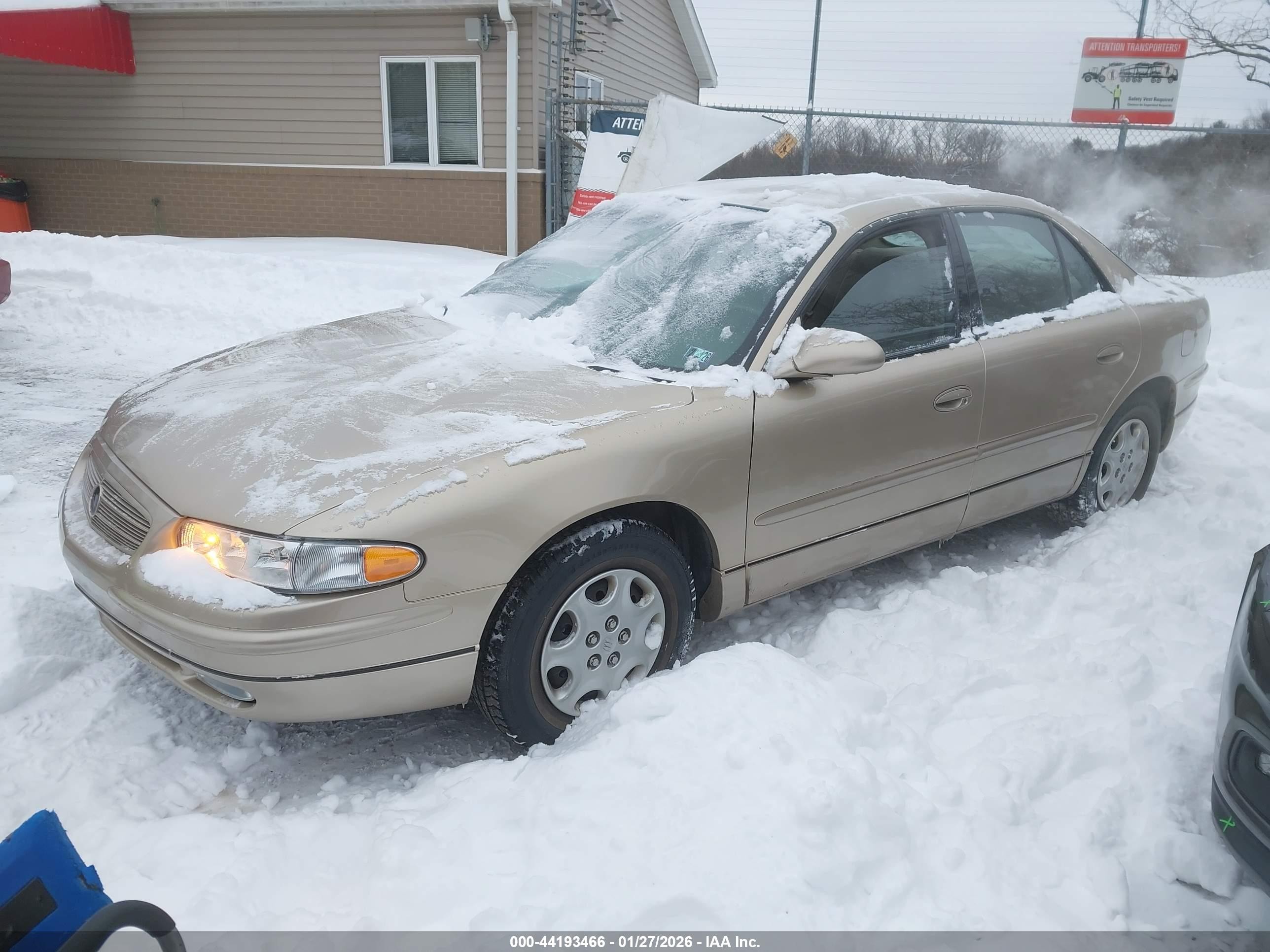 2004 Buick Regal Ls Gold vin: 2G4WB52K741243634