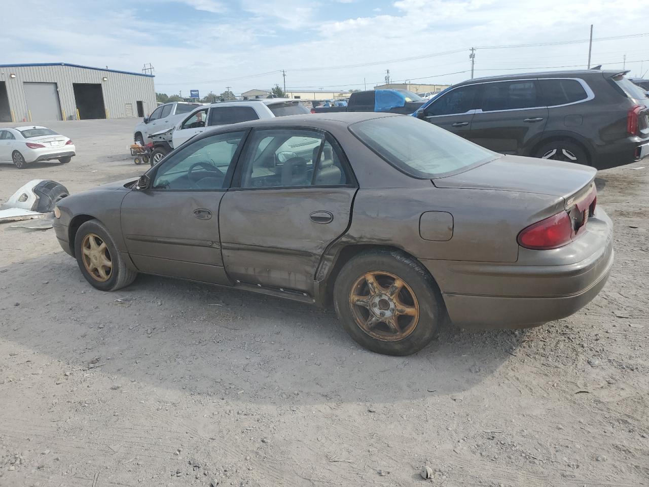 2004 Buick Regal Ls Бежевый vin: 2G4WB52K741337707