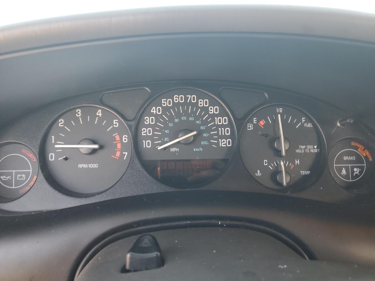 2004 Buick Regal Ls White vin: 2G4WB52K741356449
