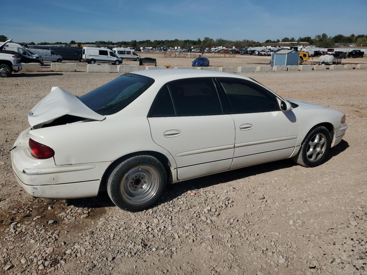 2004 Buick Regal Ls White vin: 2G4WB52K741356449