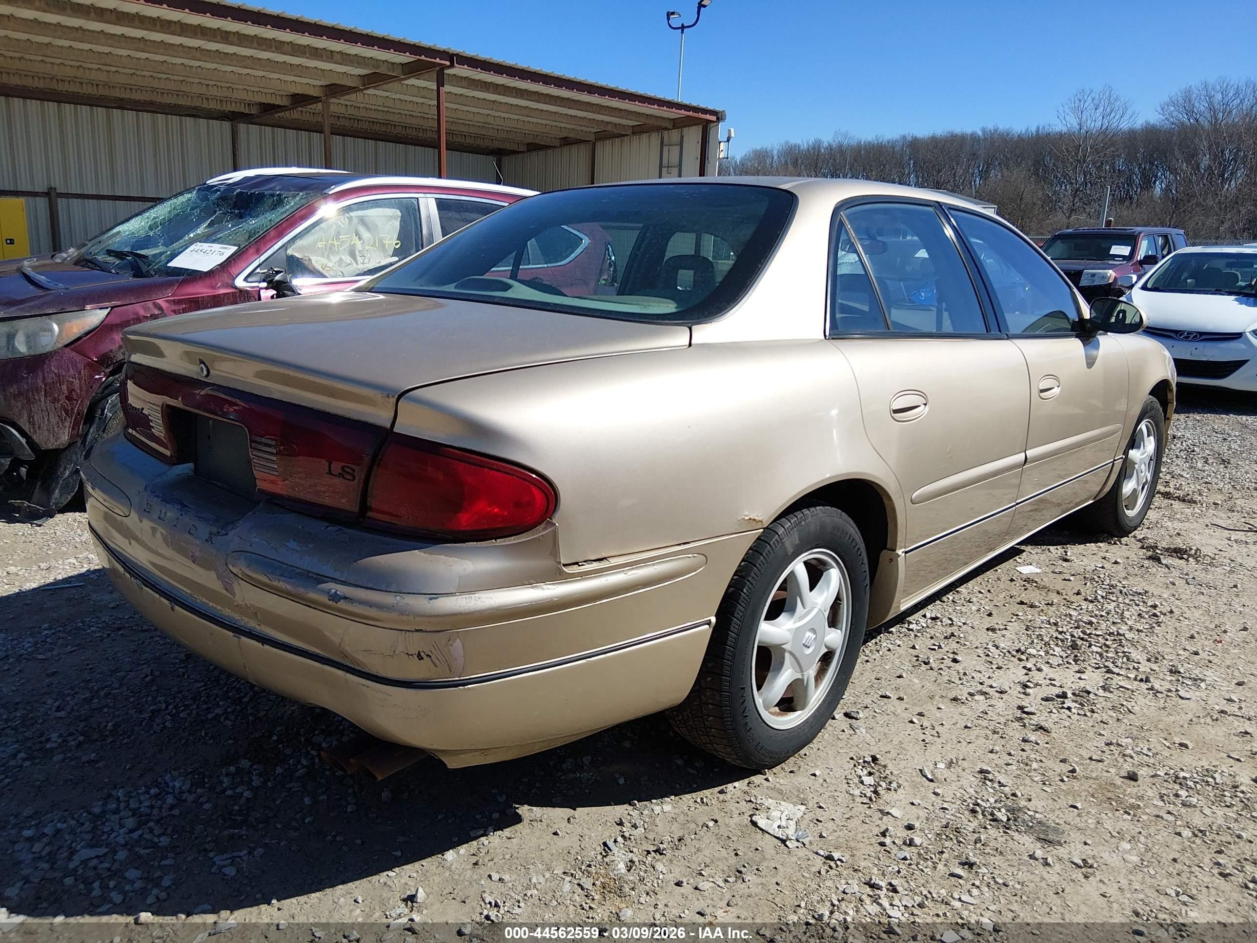 2004 Buick Regal Ls Бежевый vin: 2G4WB52K841341930