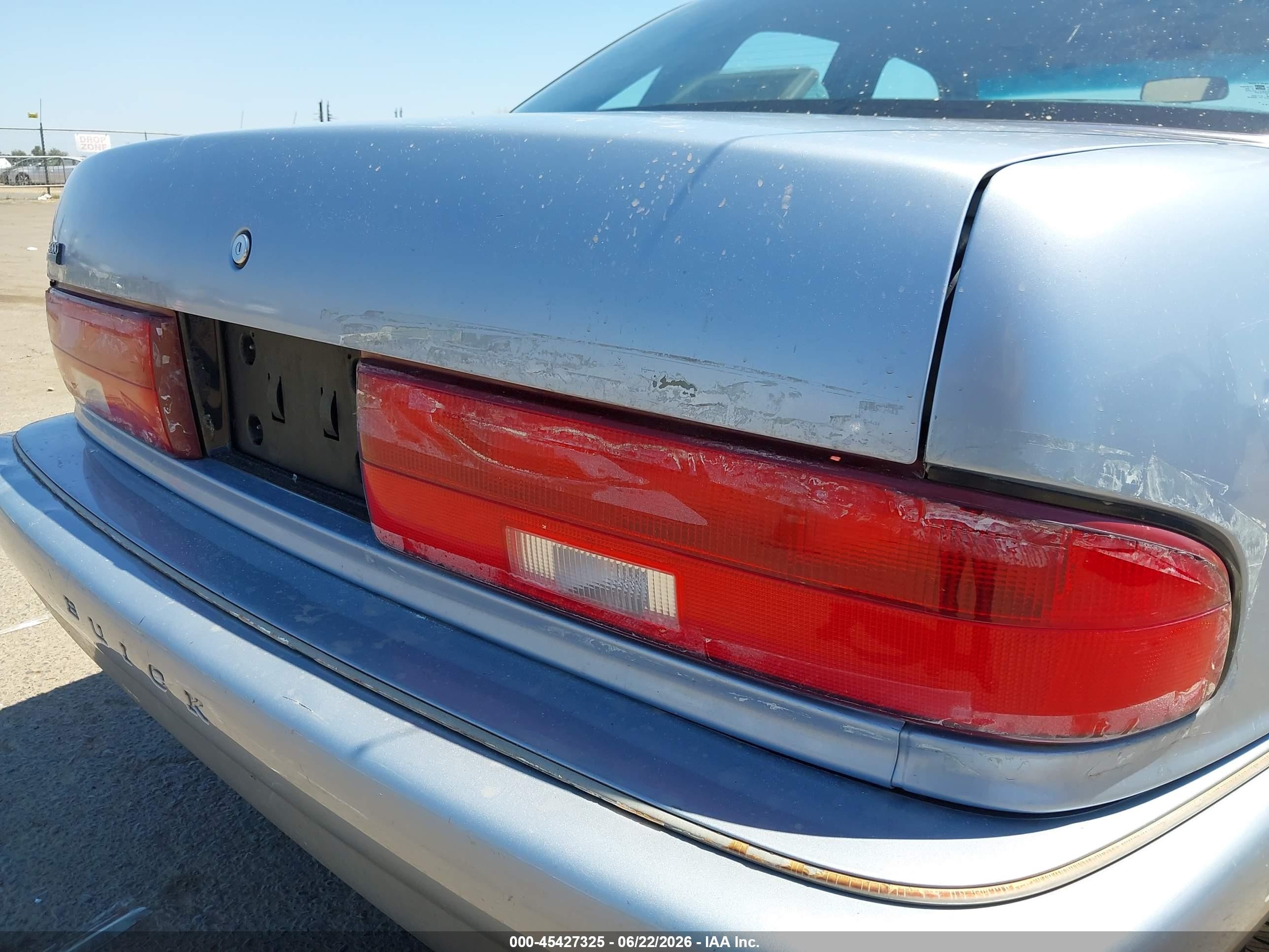 1996 Buick Regal Custom Light Blue vin: 2G4WB52K8T1441332