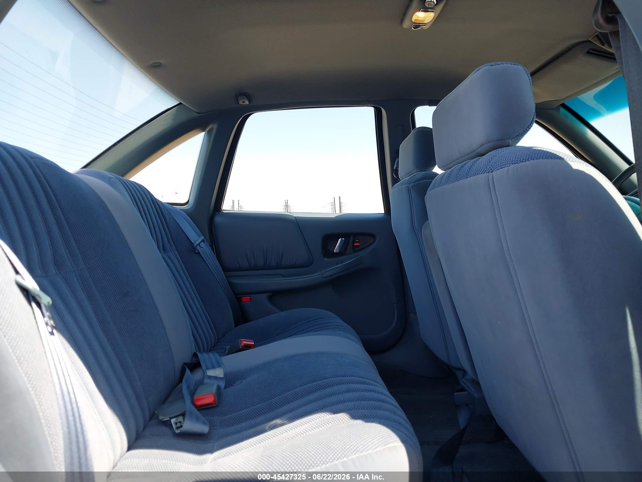 1996 Buick Regal Custom Light Blue vin: 2G4WB52K8T1441332