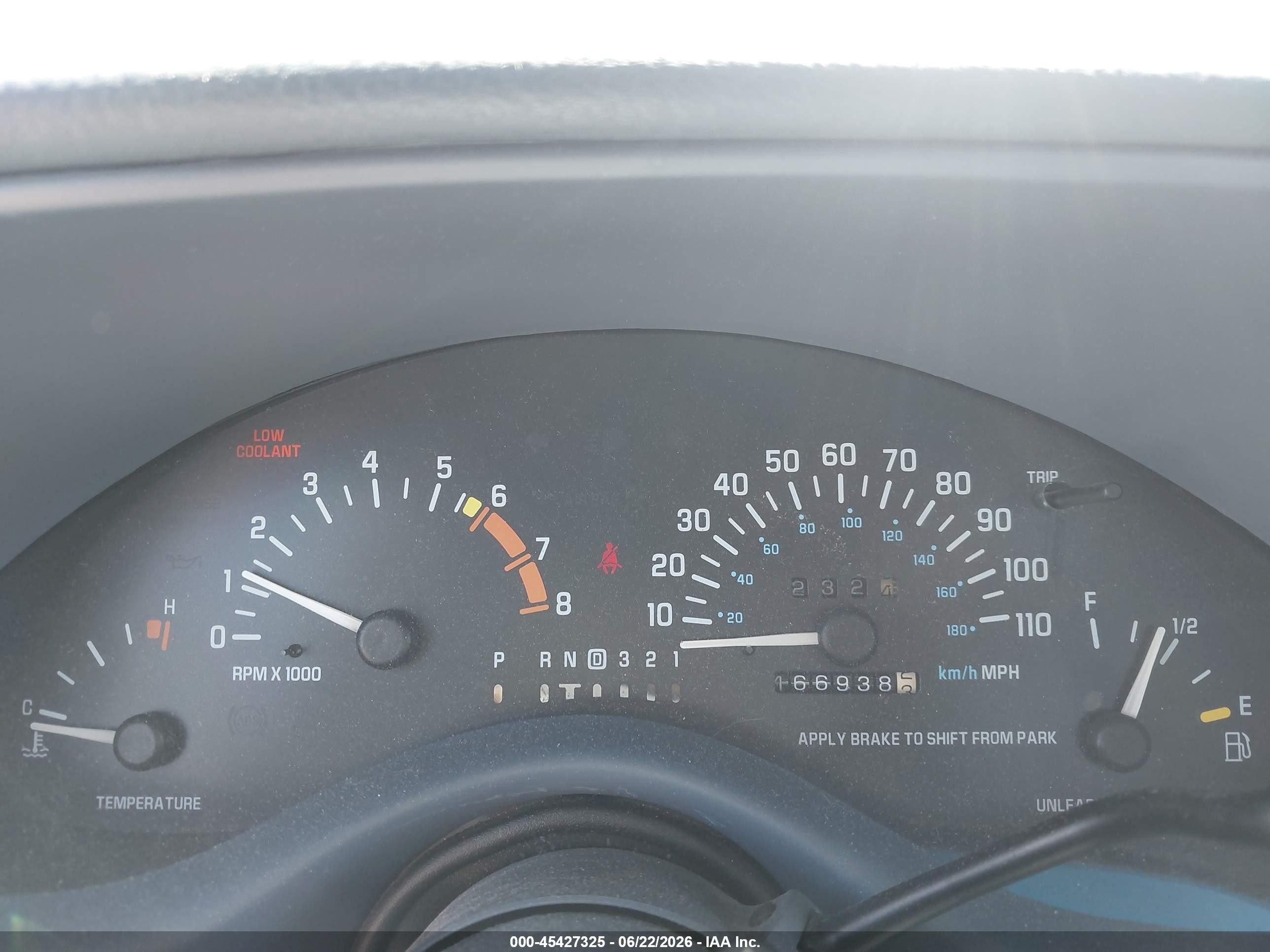 1996 Buick Regal Custom Light Blue vin: 2G4WB52K8T1441332