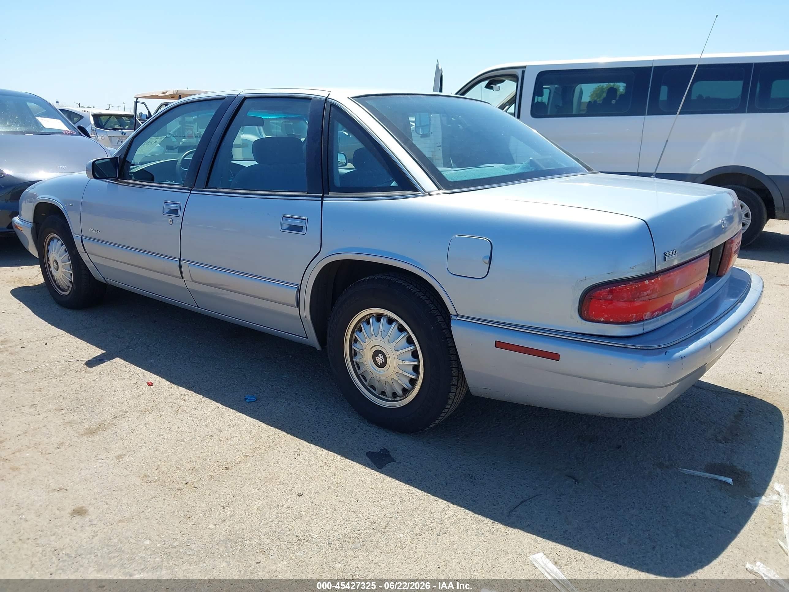 1996 Buick Regal Custom Light Blue vin: 2G4WB52K8T1441332