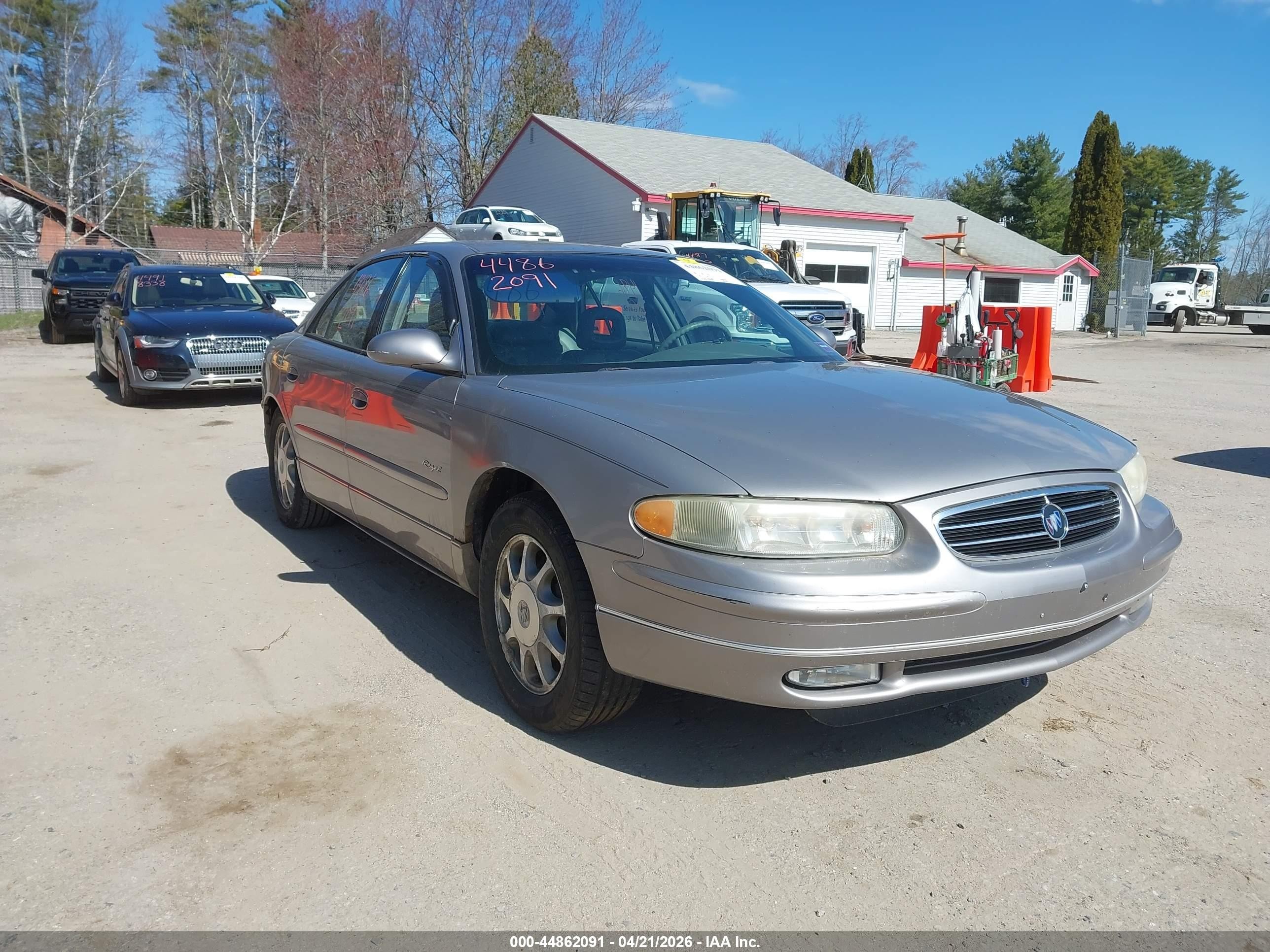 2G4WB52K8X1512244