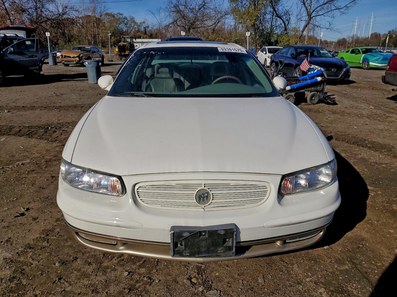 2004 Buick Regal Ls Белый vin: 2G4WB52K941228195