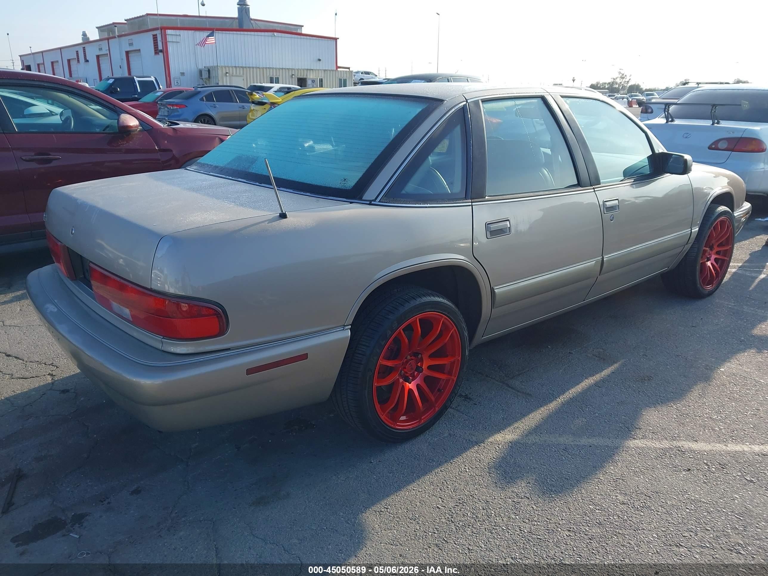1996 Buick Regal Custom Champagne vin: 2G4WB52K9T1495352