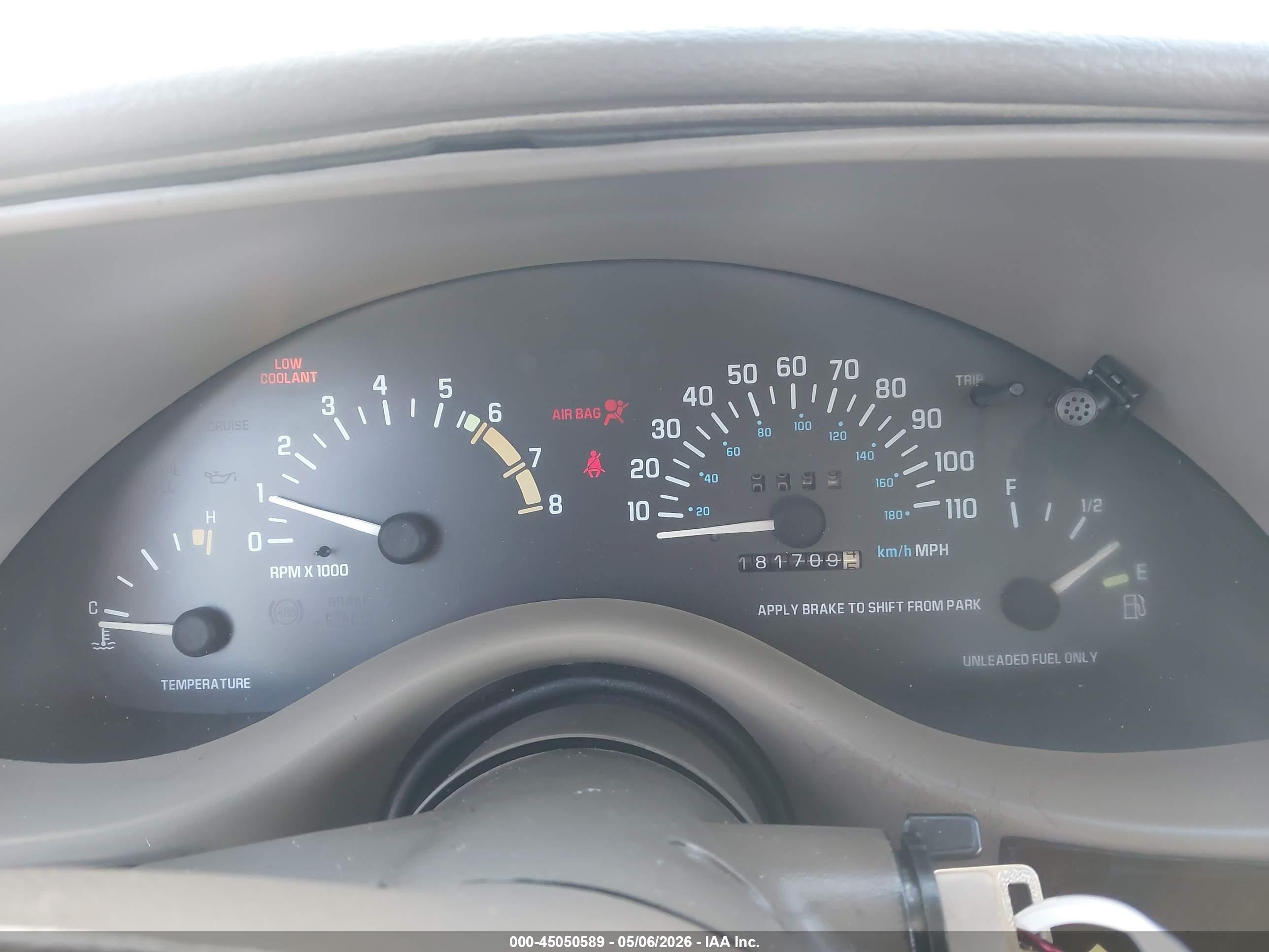 1996 Buick Regal Custom Champagne vin: 2G4WB52K9T1495352
