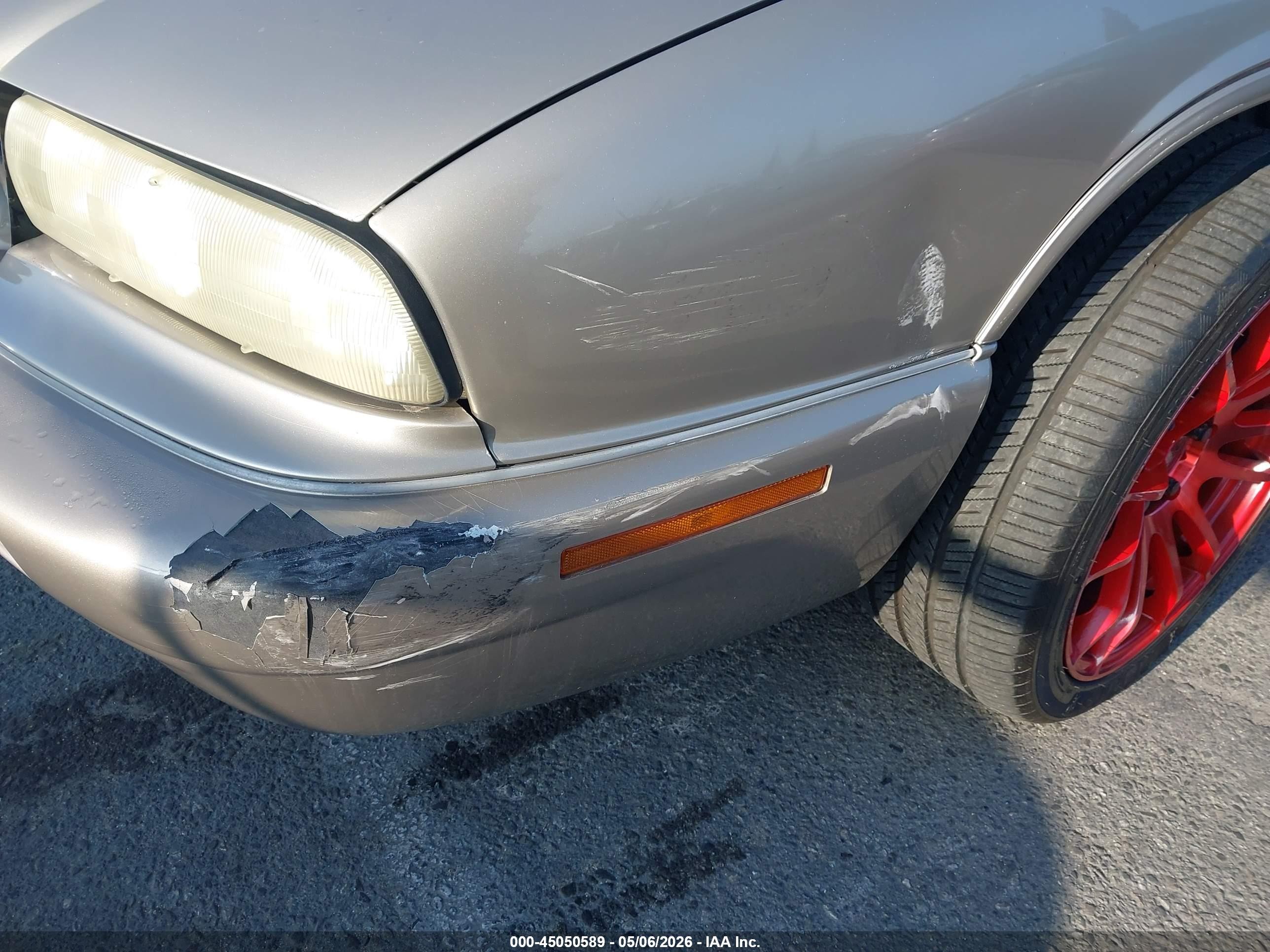 1996 Buick Regal Custom Champagne vin: 2G4WB52K9T1495352