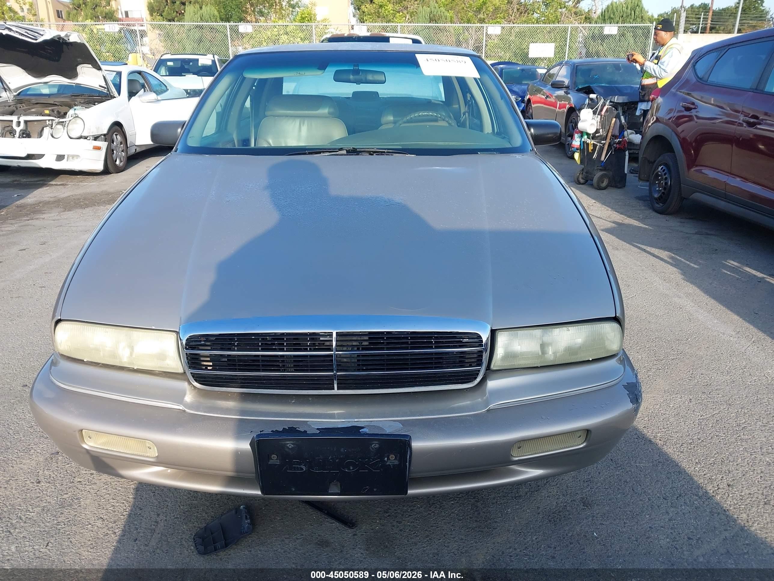 1996 Buick Regal Custom Champagne vin: 2G4WB52K9T1495352