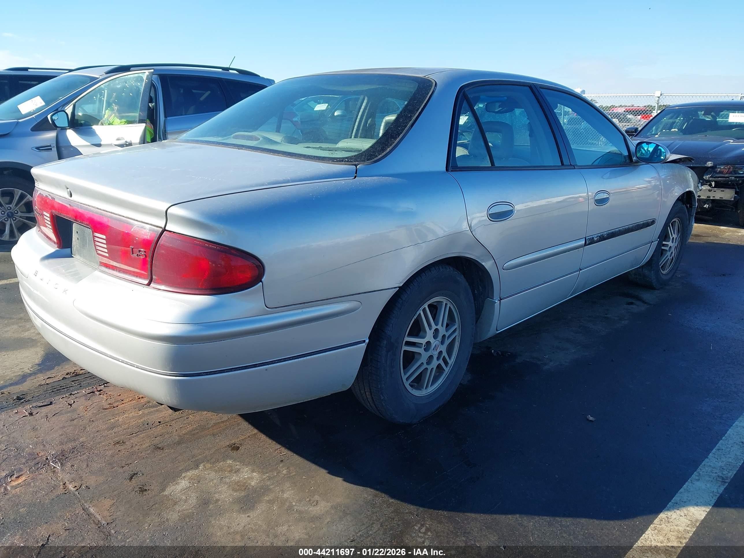2003 Buick Regal Ls Silver vin: 2G4WB52KX31244890