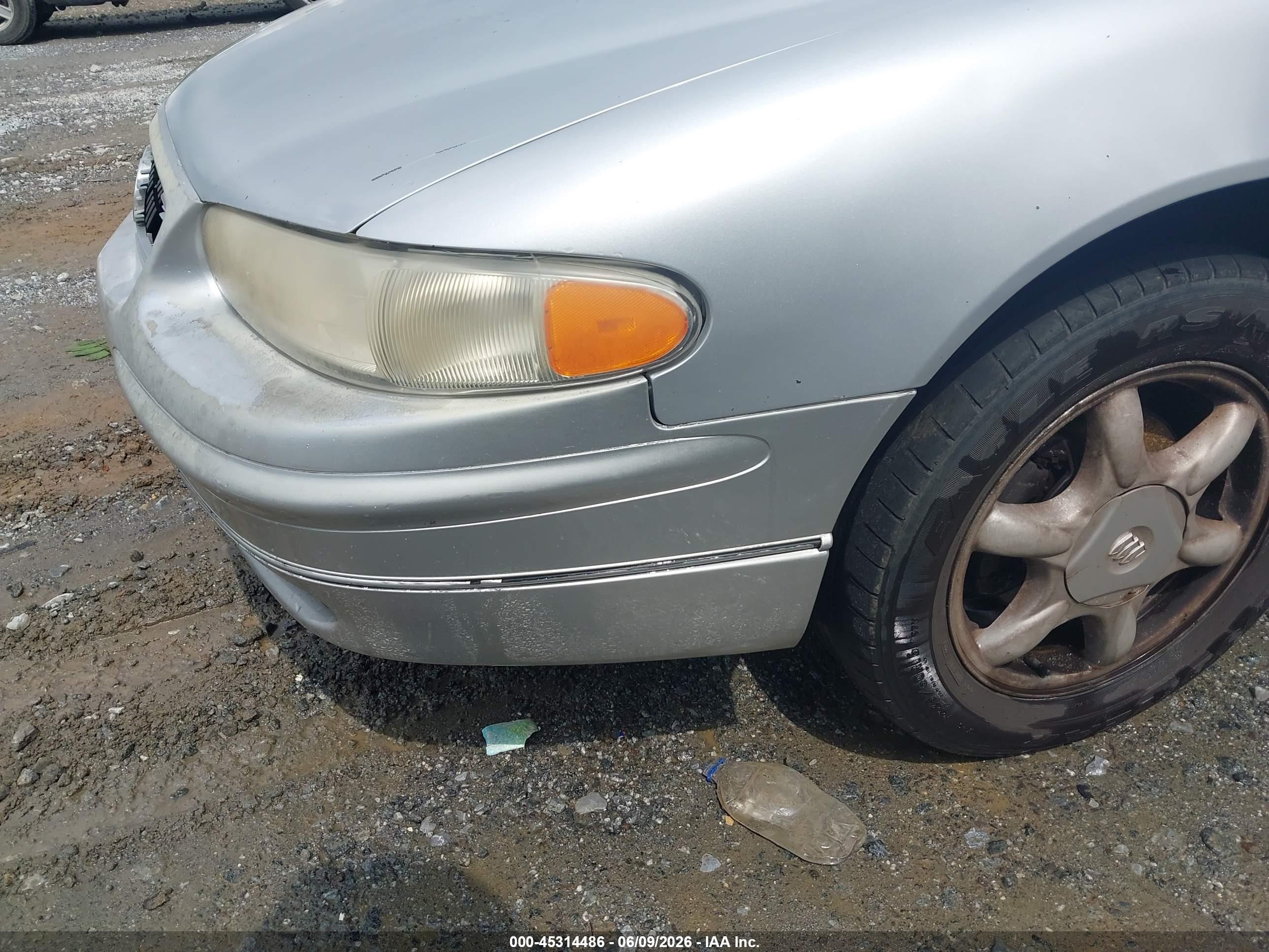 2004 Buick Regal Ls Серебряный vin: 2G4WB52KX41335210