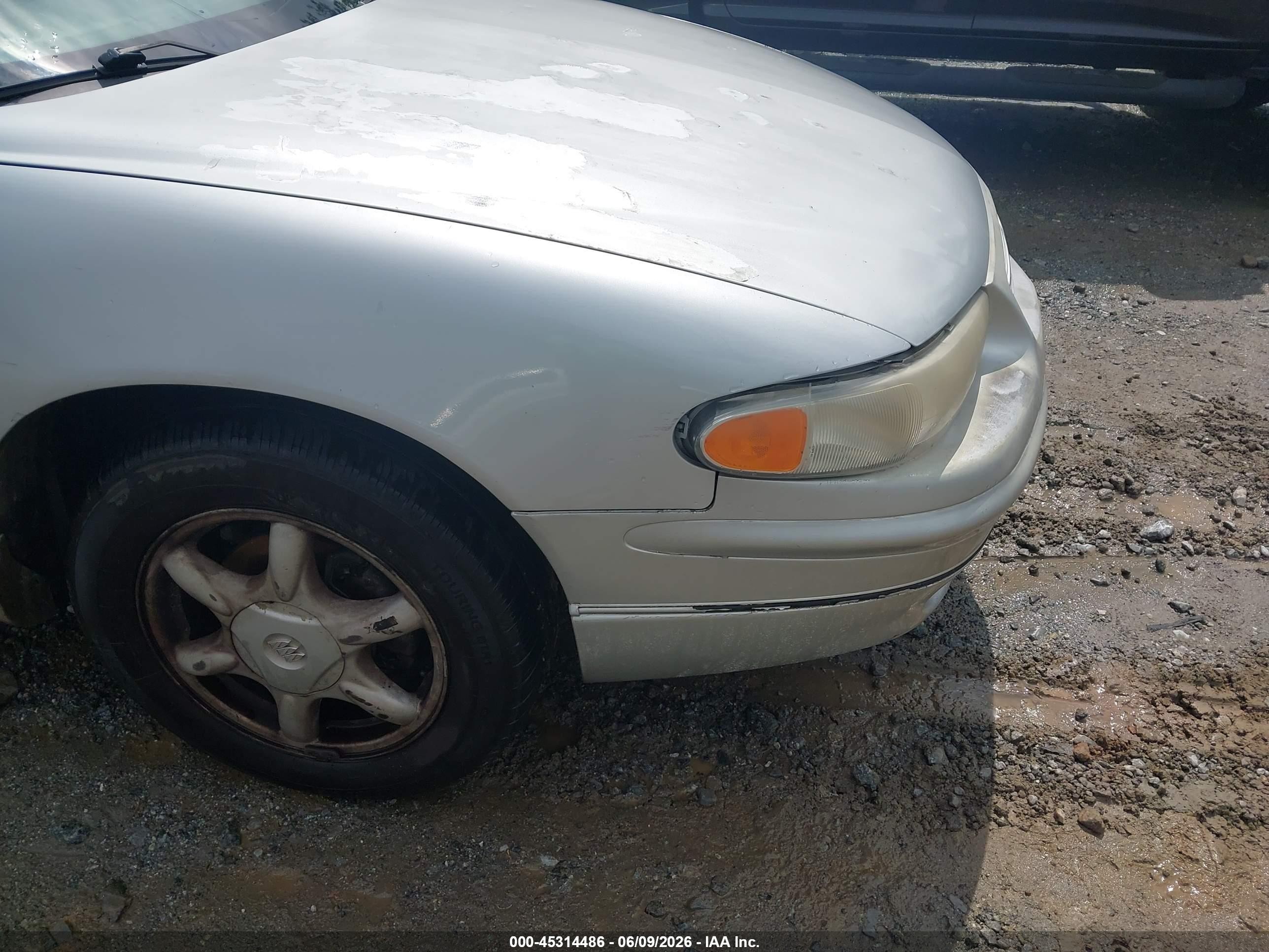 2004 Buick Regal Ls Серебряный vin: 2G4WB52KX41335210