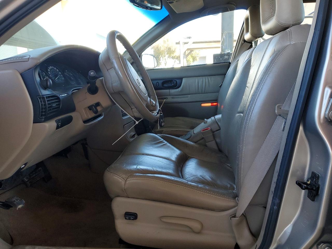 1999 Buick Regal Ls Silver vin: 2G4WB52KXX1471373