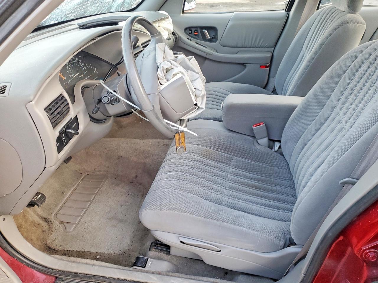 1995 Buick Regal Custom Red vin: 2G4WB52L6S1431406