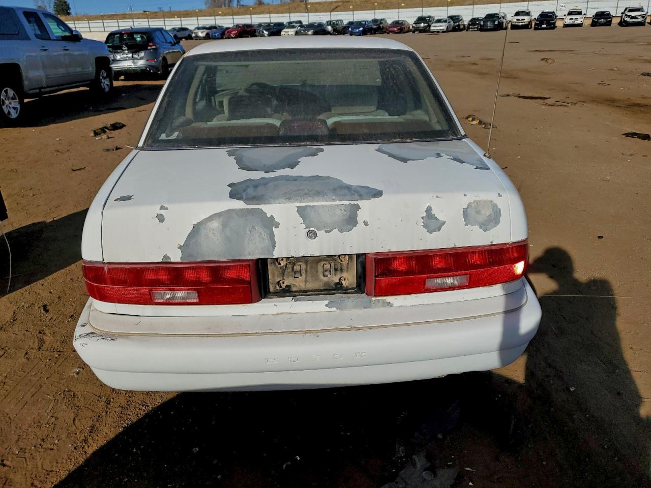 1995 Buick Regal Custom White vin: 2G4WB52L6S1458265