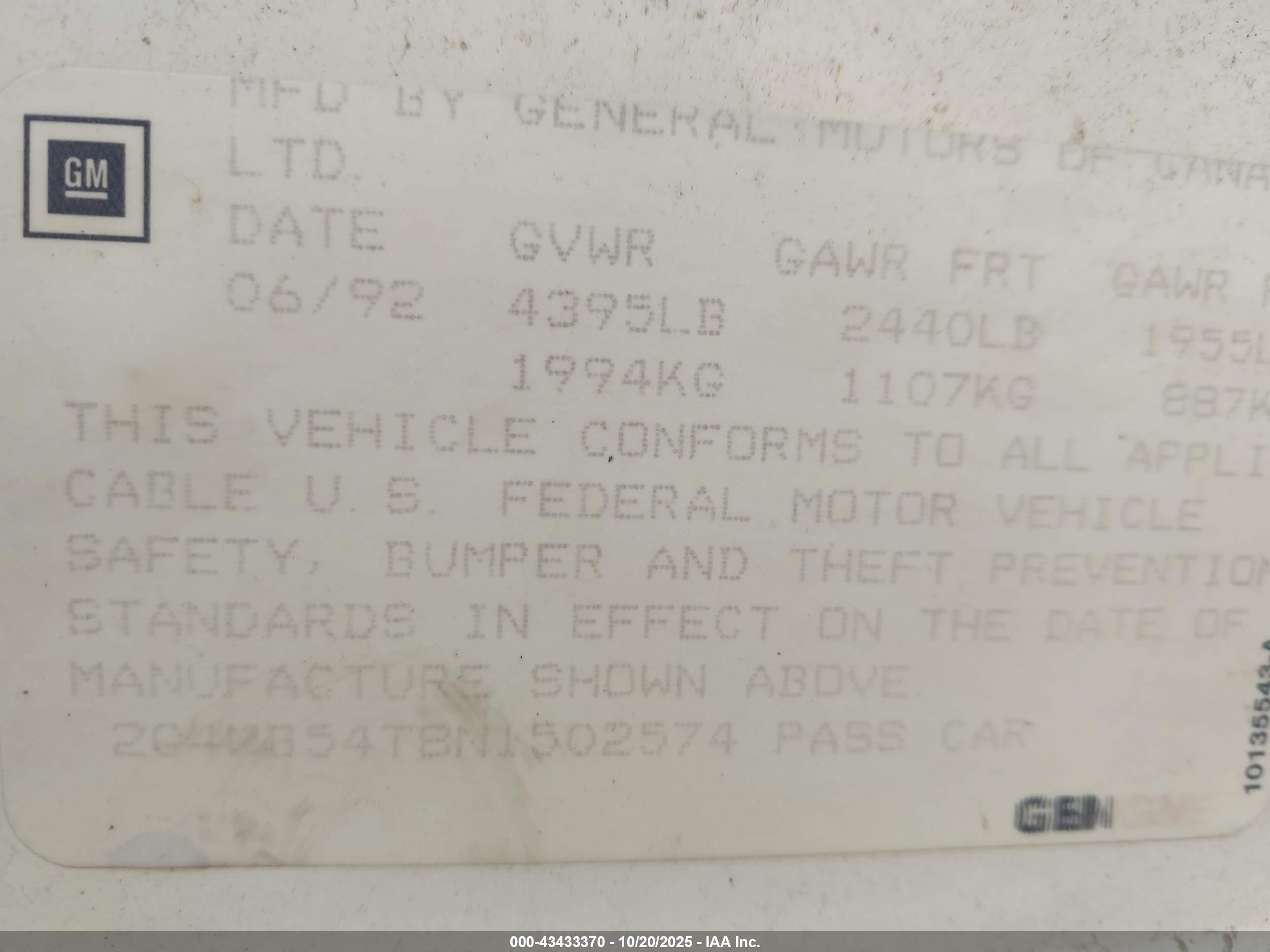 1992 Buick Regal Custom White vin: 2G4WB54T8N1502574