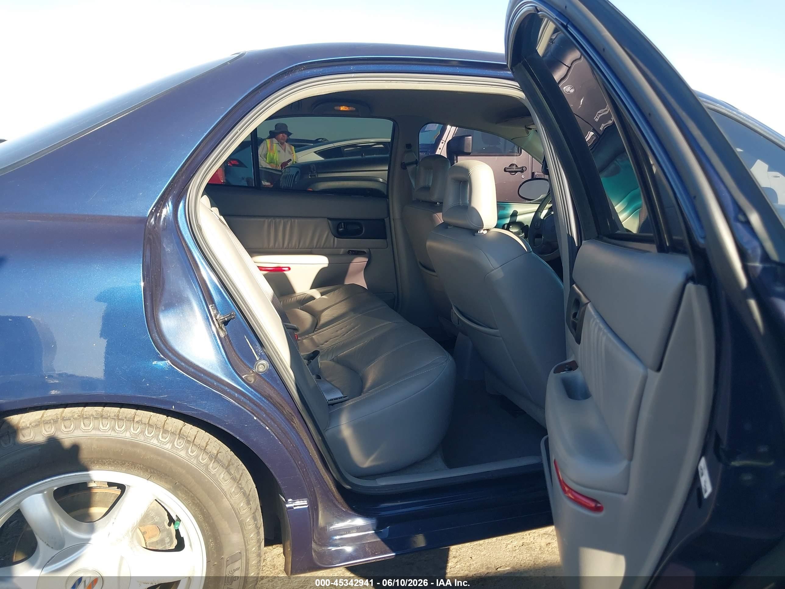 2002 Buick Regal Ls Blue vin: 2G4WB55K021209432