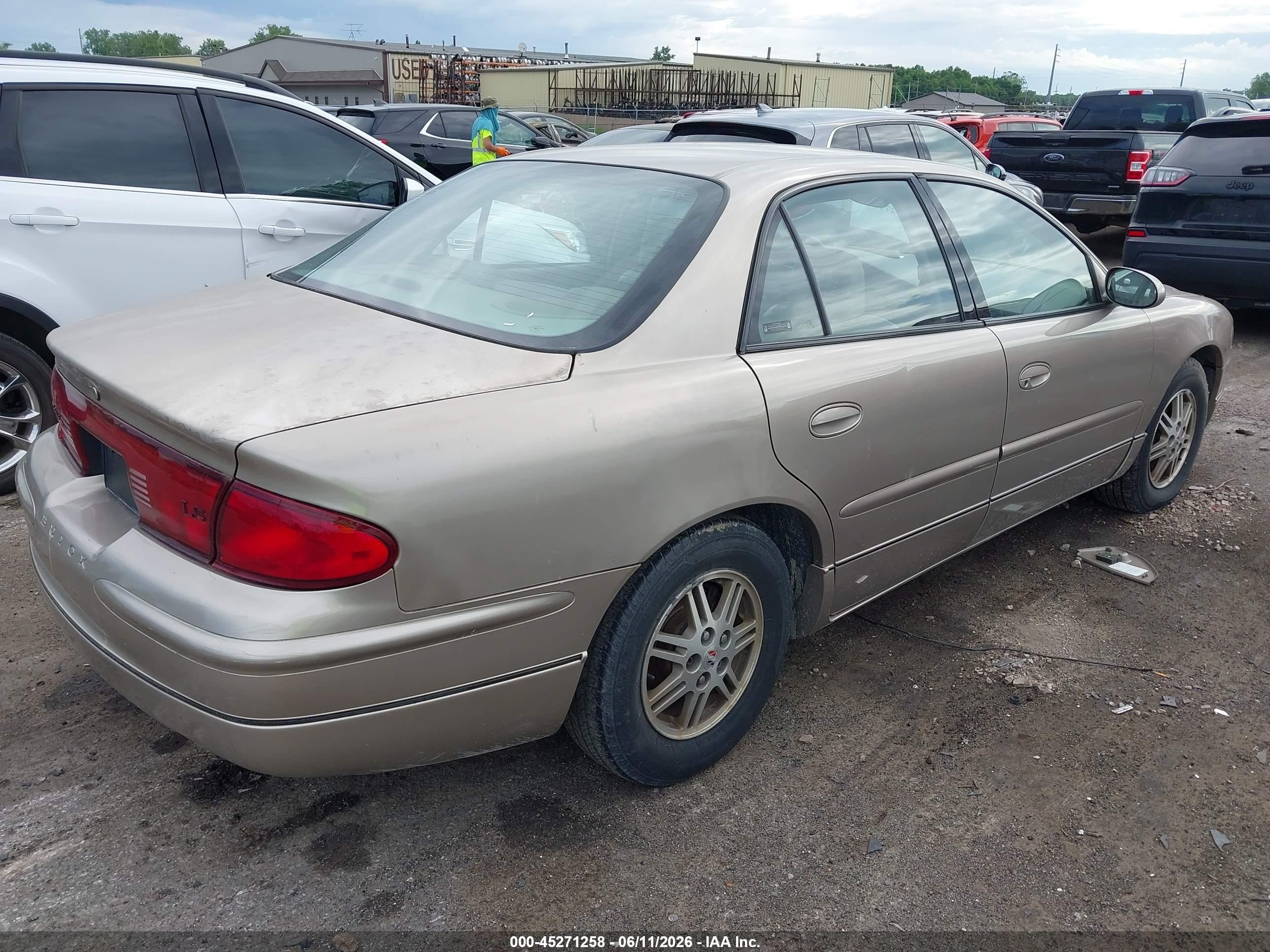 2002 Buick Regal Ls Champagne vin: 2G4WB55K321221168